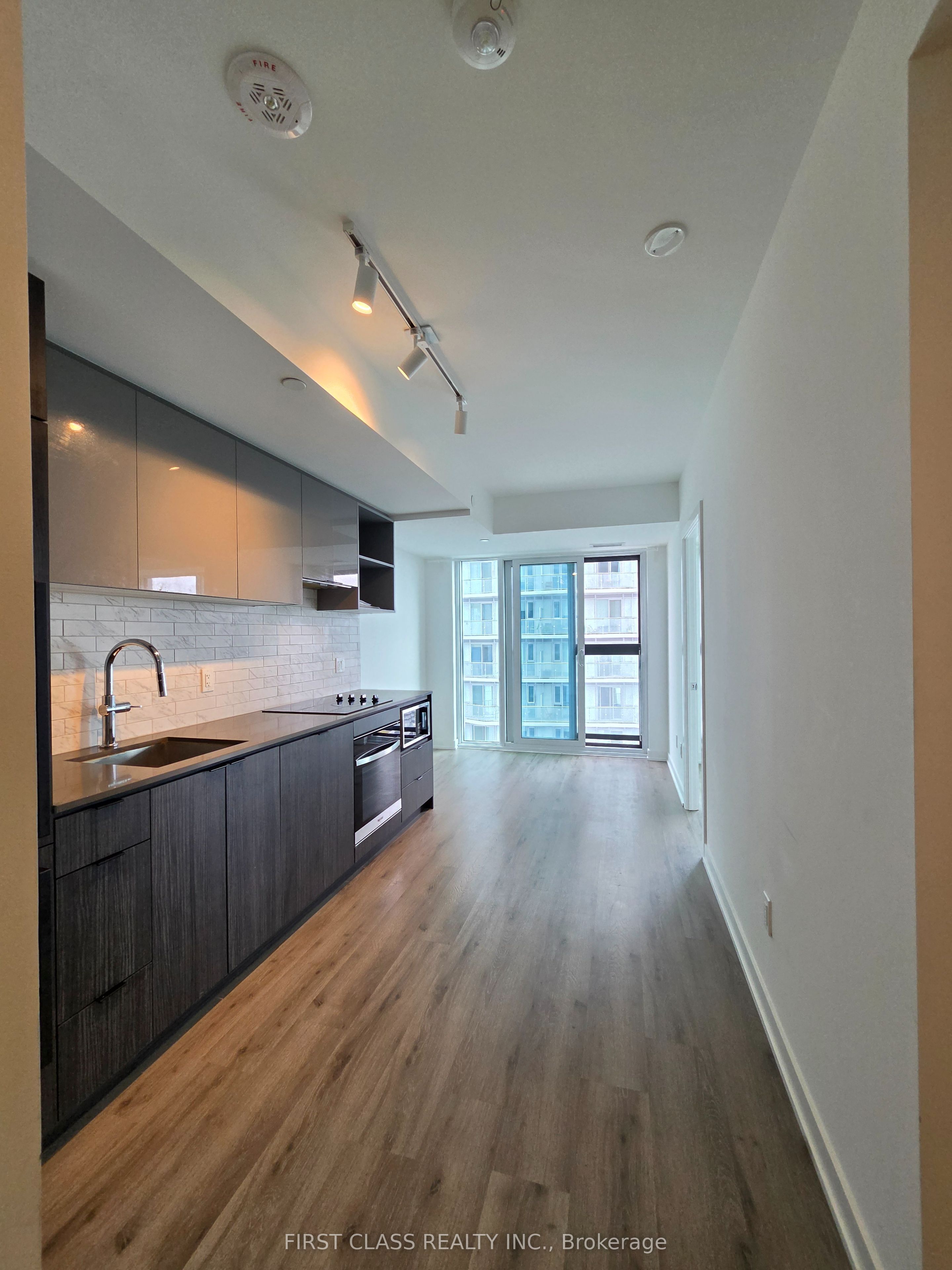 252 Church Street 5009, Toronto, ON M5B 0E6 photo 2
