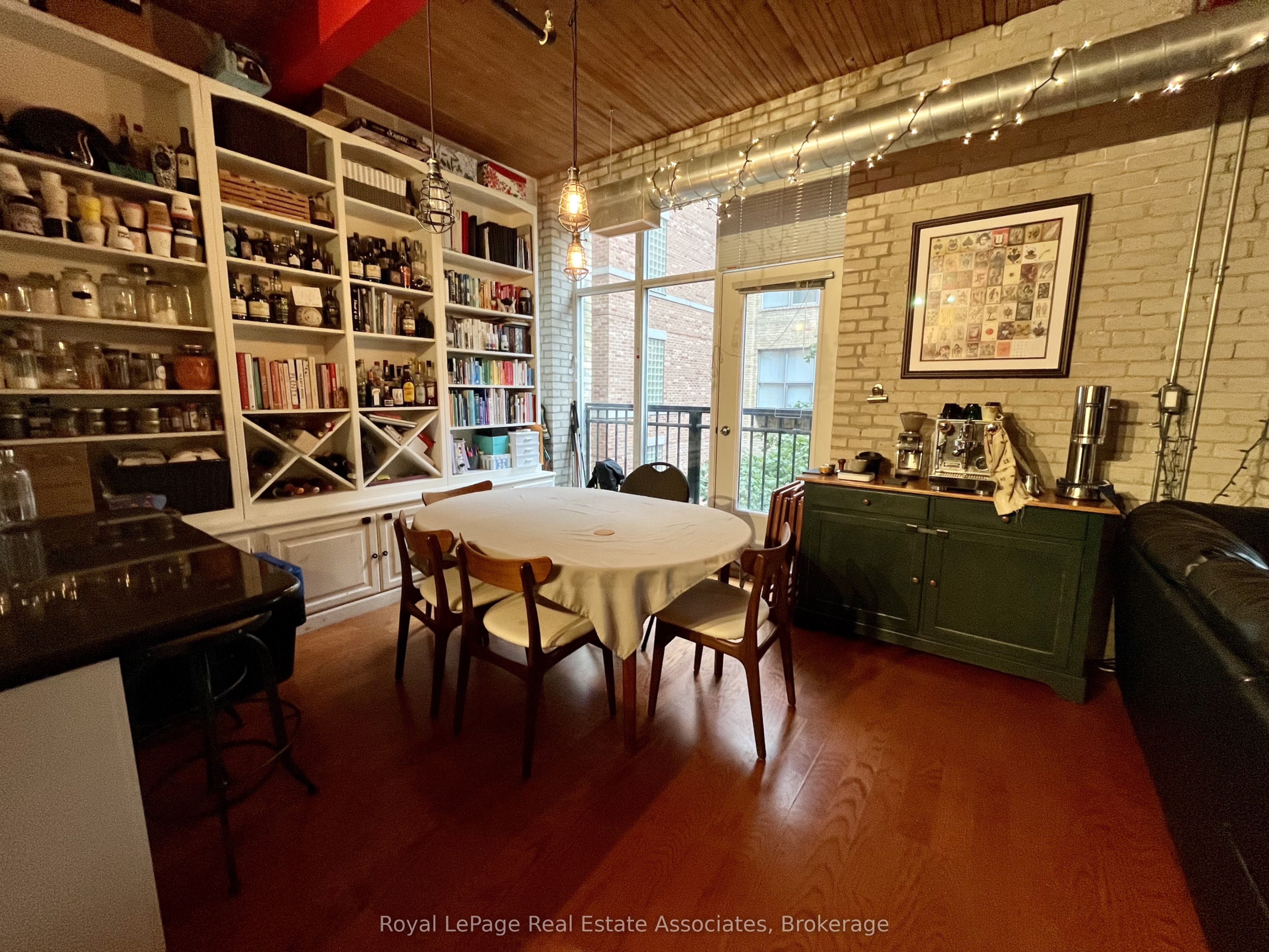 955 Queen Street W 323, Toronto, ON M6J 3X5 photo 3