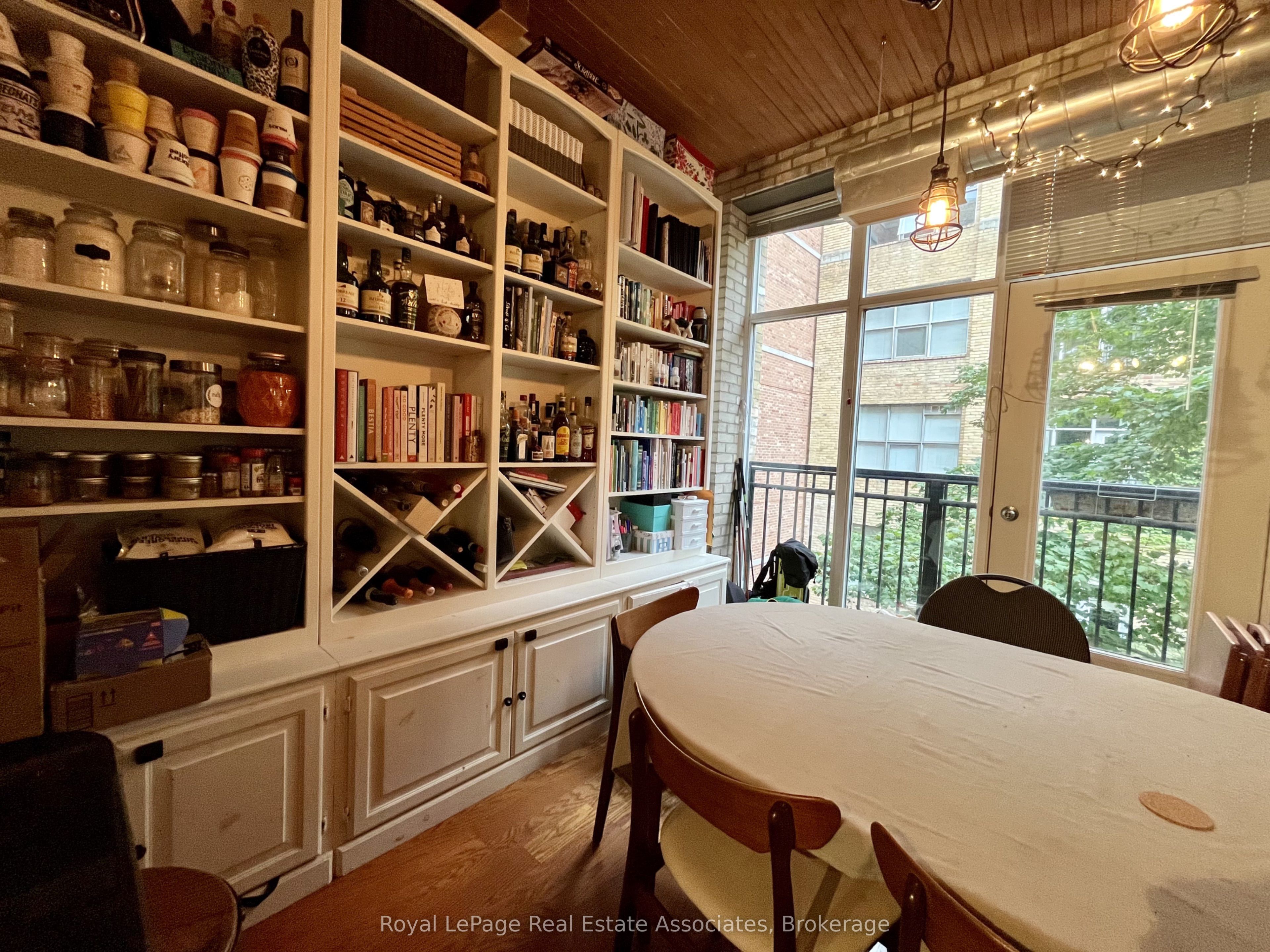 955 Queen Street W 323, Toronto, ON M6J 3X5 photo 4