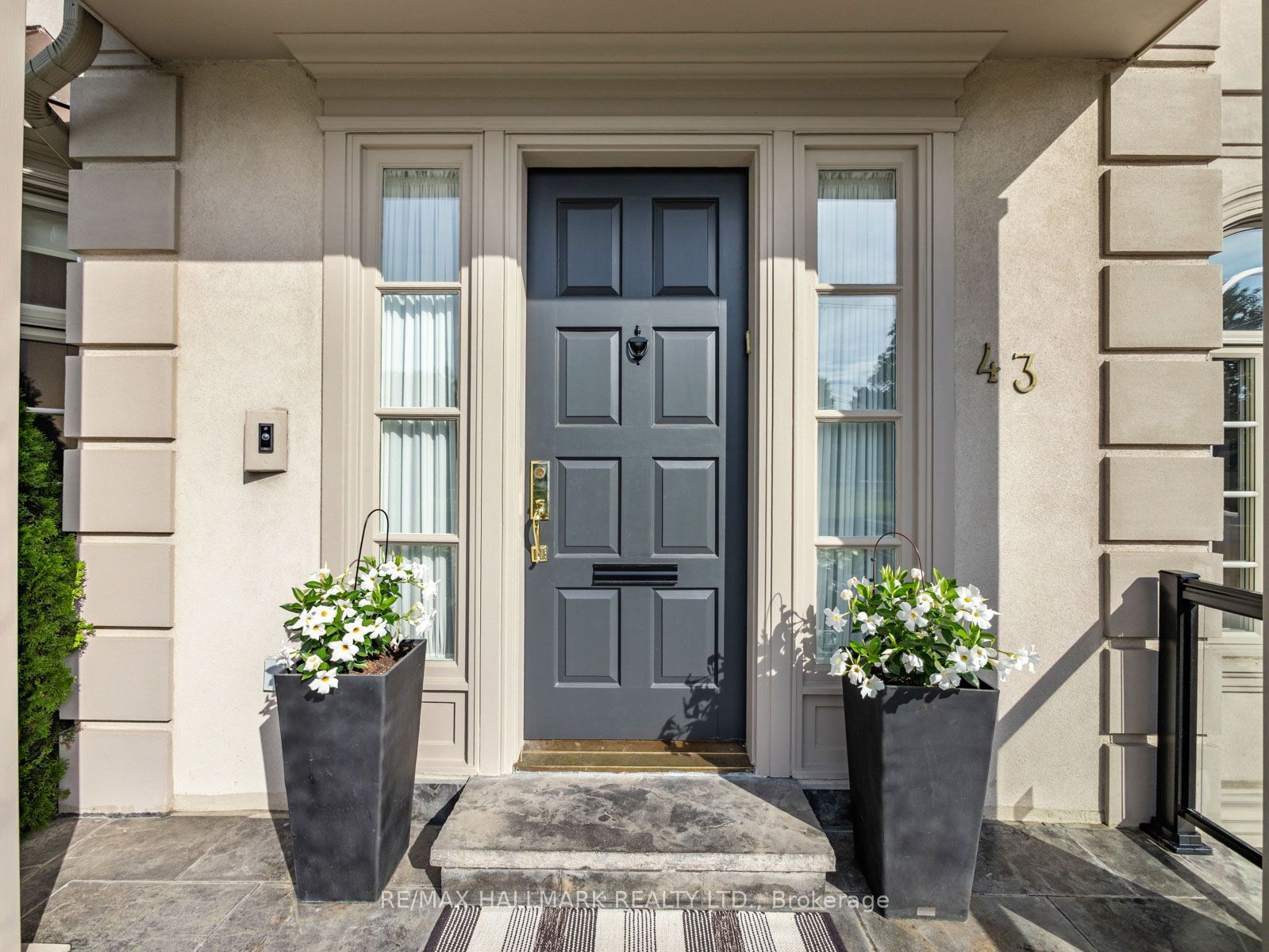 43 Prince Charles Drive, Toronto, ON M6A 2H4 photo 3