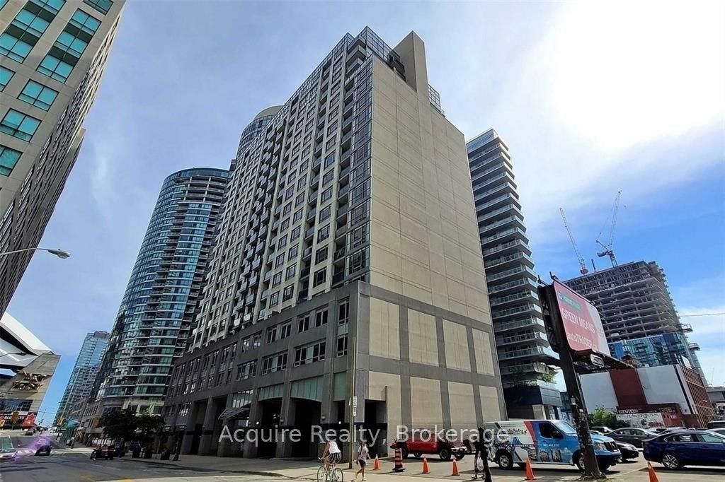 20 Blue Jays Way 605, Toronto, ON M5V 3W6