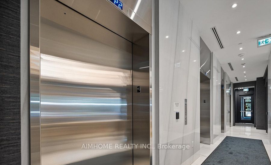75 Canterbury Place 1101, Toronto, ON M2N 0L2 photo 2