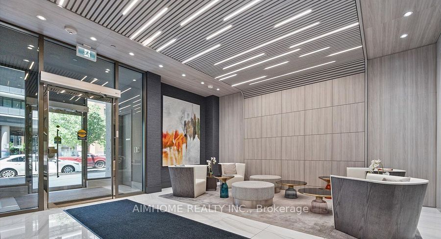 75 Canterbury Place 1101, Toronto, ON M2N 0L2 photo 4