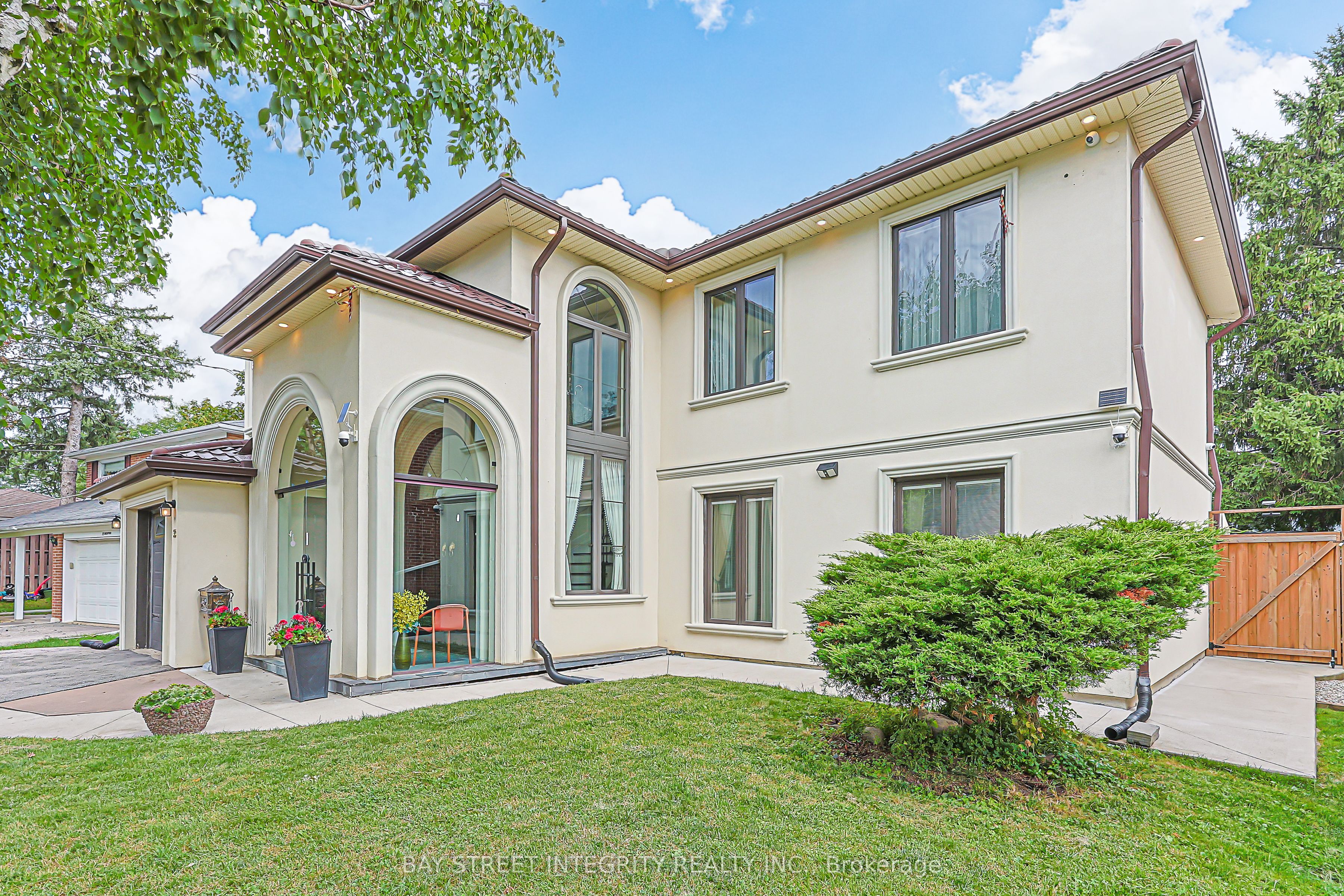 33 Deerford Road, Toronto, ON M2J 3H9 photo 2