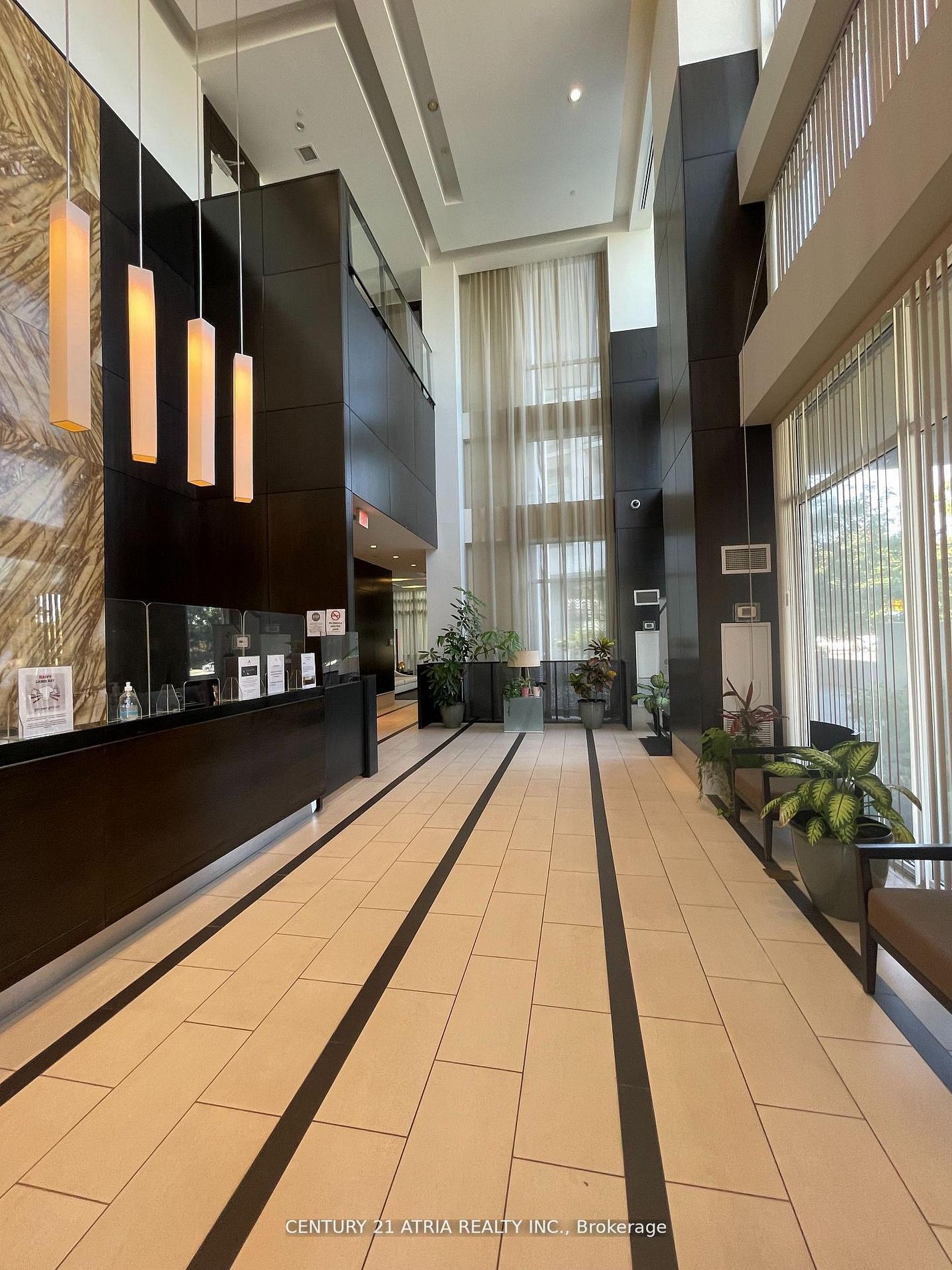 30 Herons Hill Way 1504, Toronto, ON M2J 0A7 photo 2