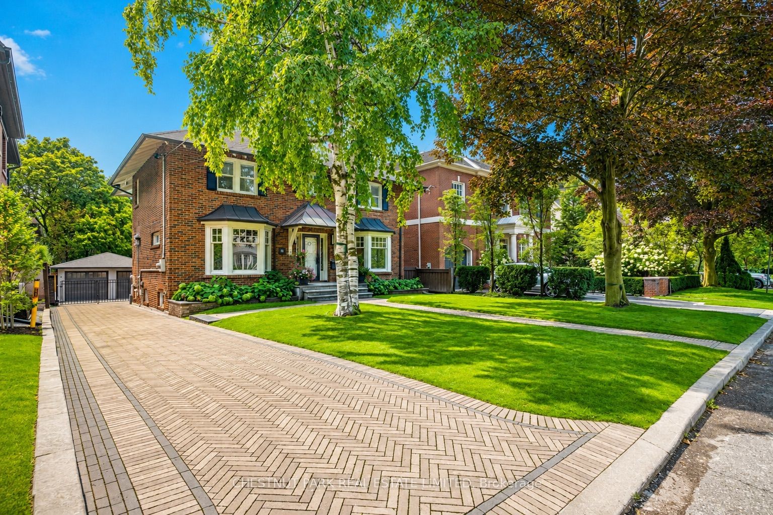 101 Garfield Avenue, Toronto, ON M4T 1G2 photo 2