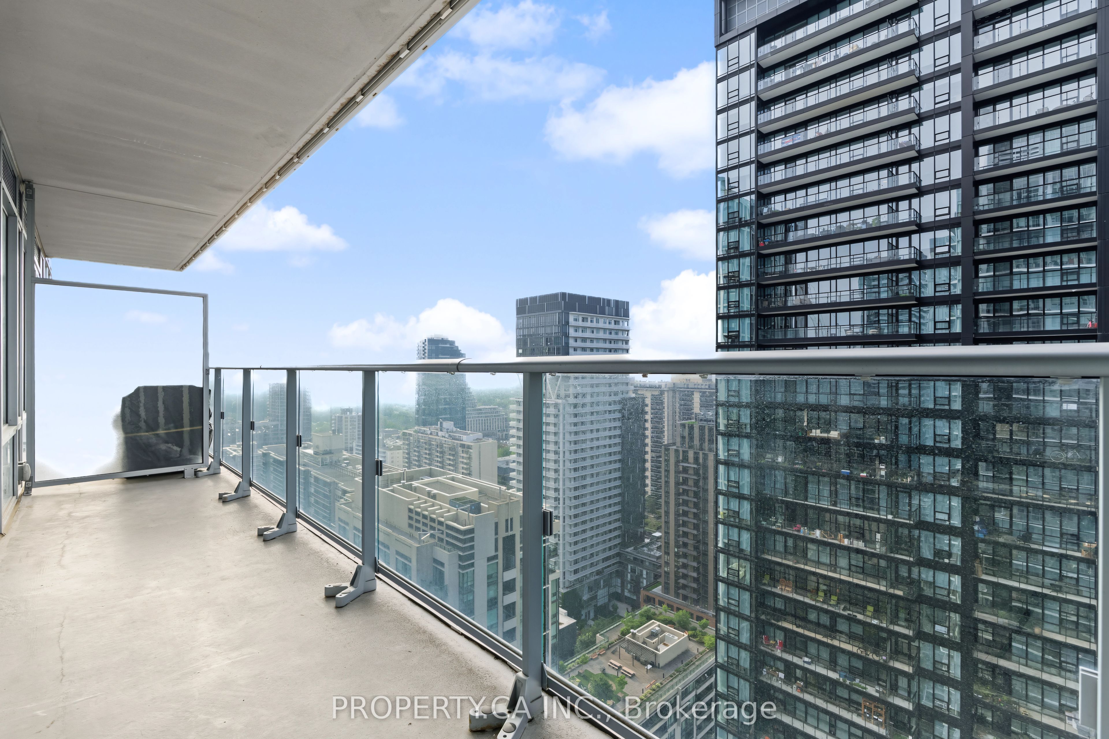 99 Broadway Avenue 3011, Toronto, ON M4P 0E3 photo 4