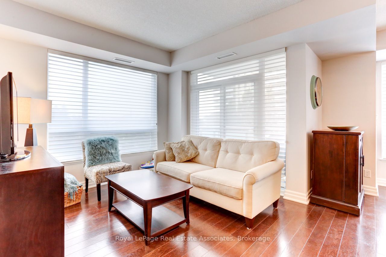 17 Ruddington Drive 402, Toronto, ON M2K 0A8 photo 4
