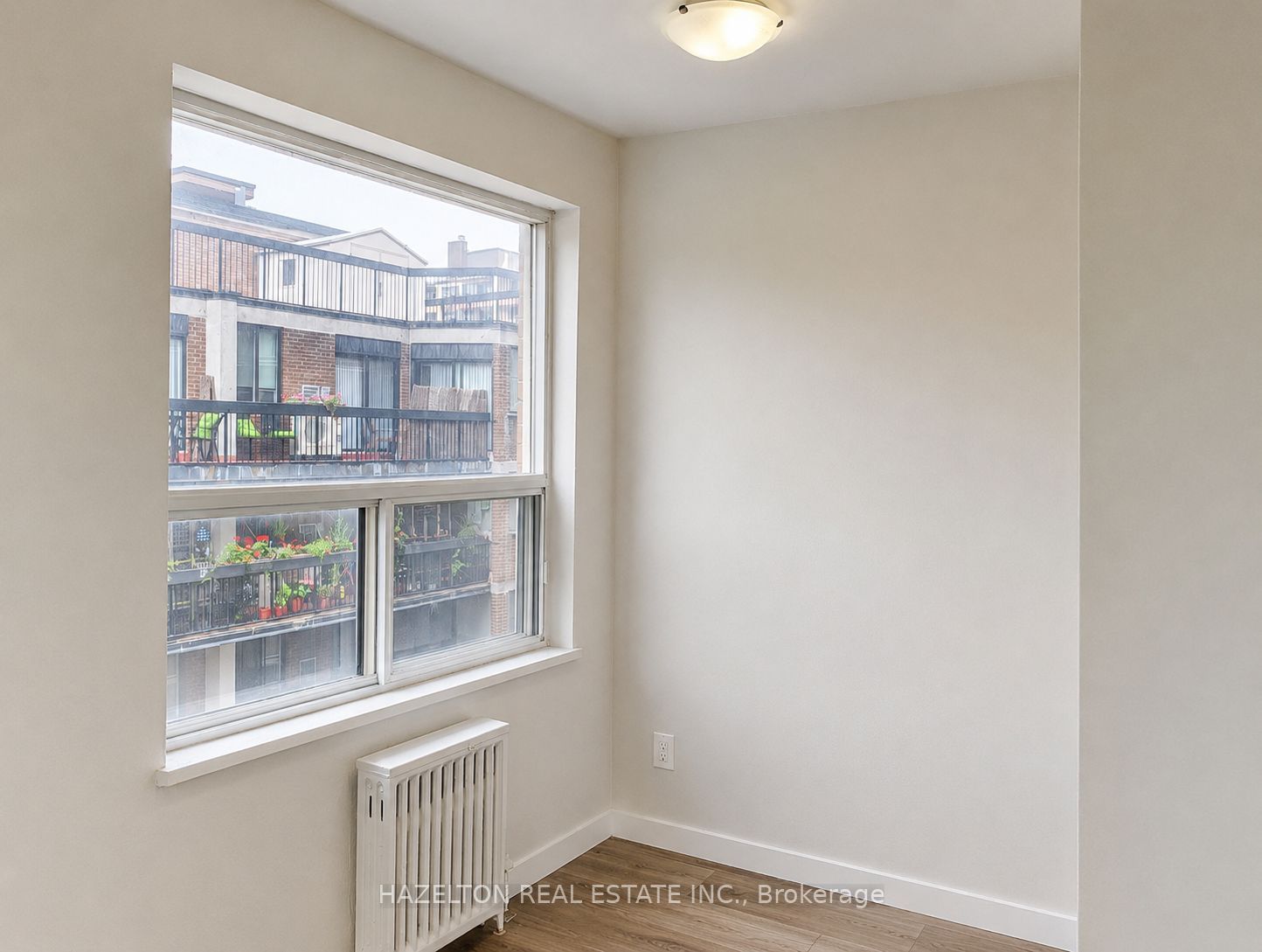 206 St George Street 306, Toronto, ON M5R 2N6 photo 5