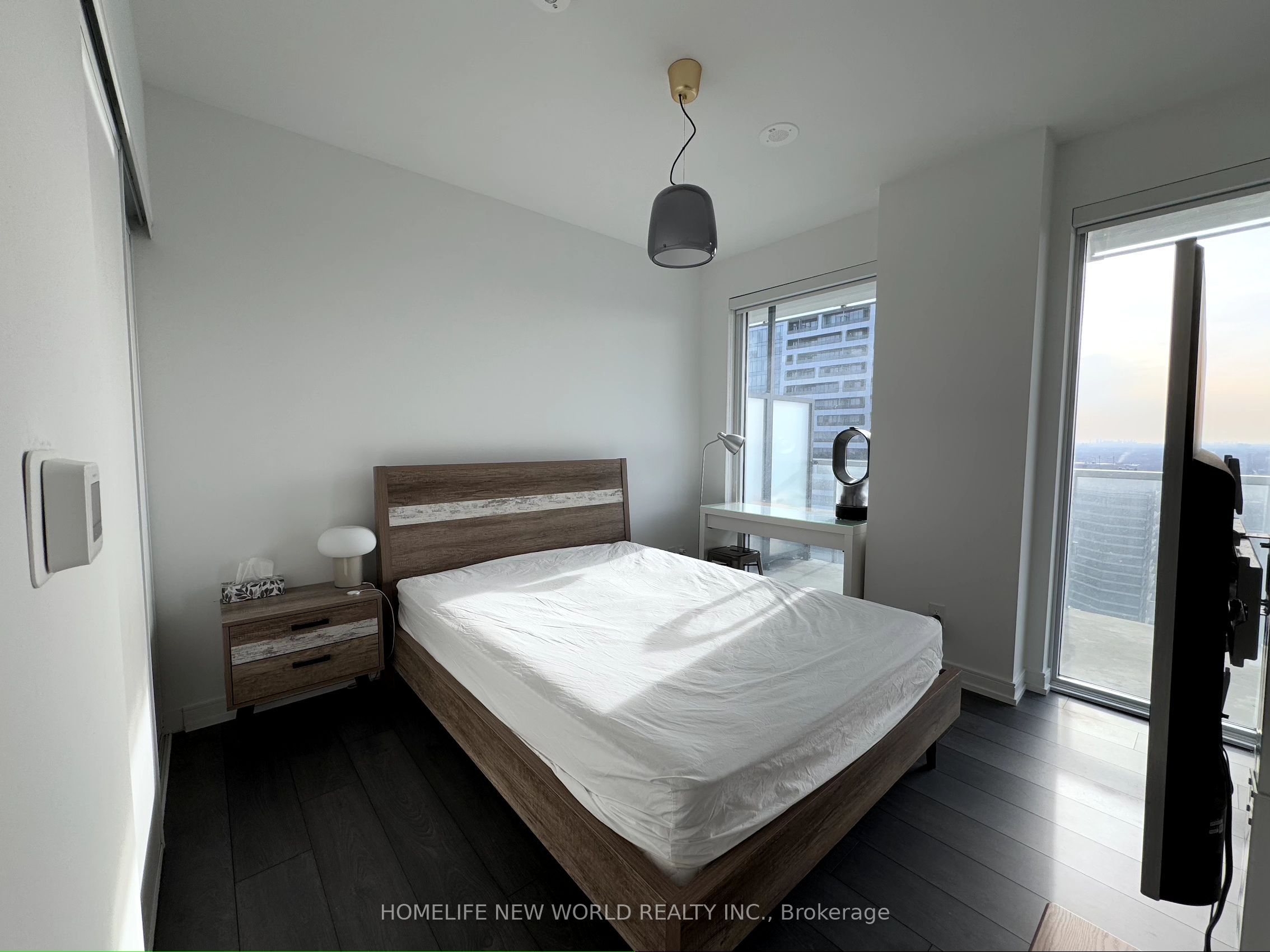3 Gloucester Street 4201, Toronto, ON M4Y 0C6 photo 5