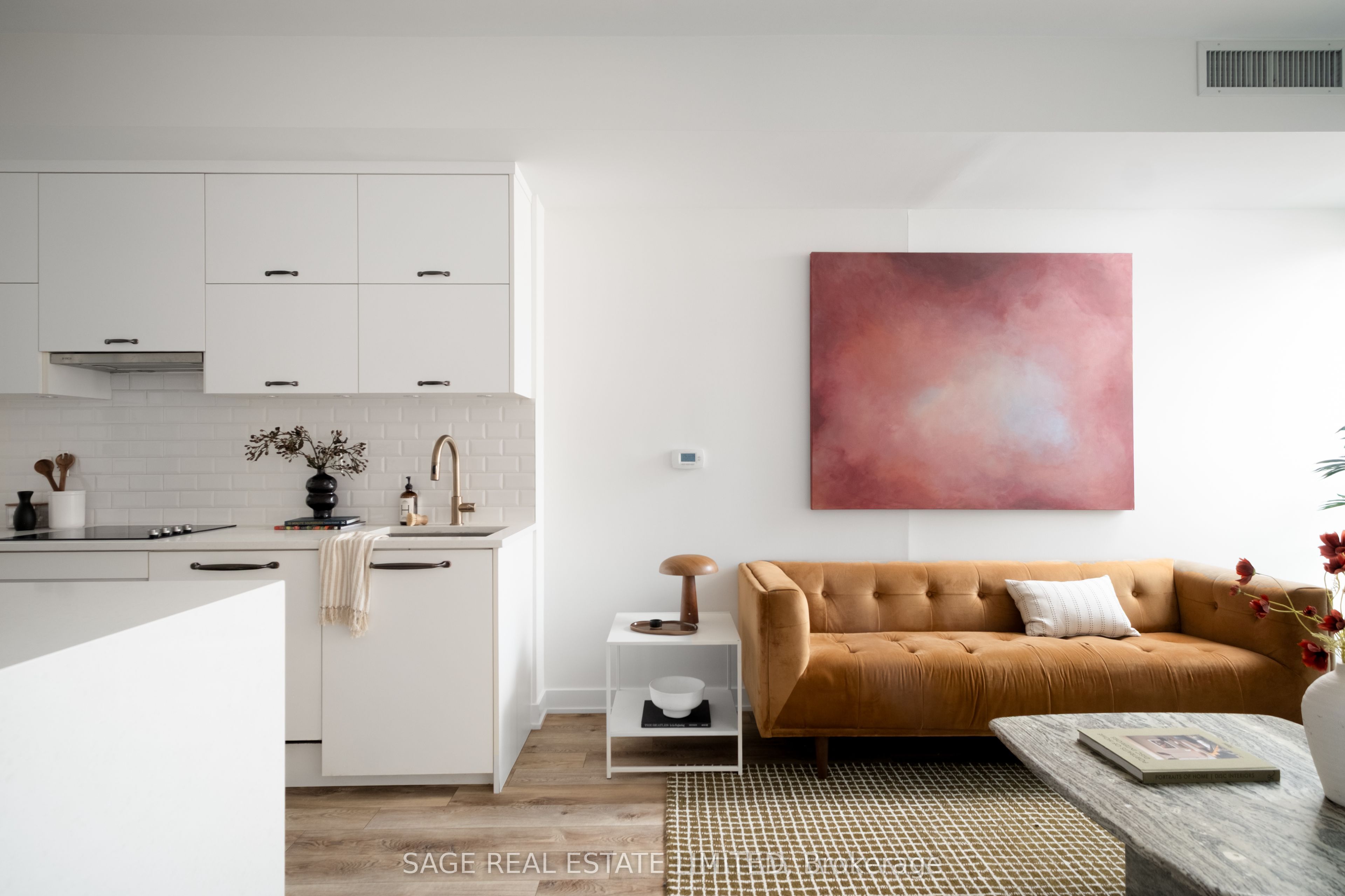 106 Dovercourt Road 214, Toronto, ON M6J 0G4 photo 4