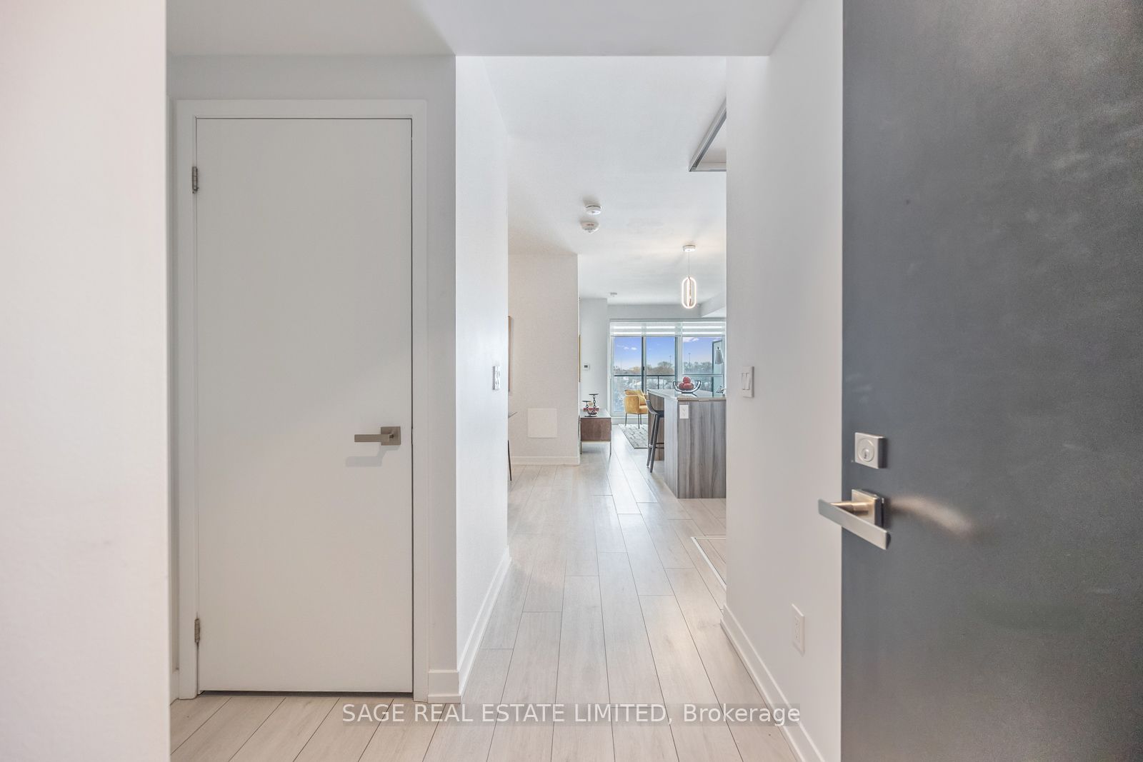31 Tippett Road 509, Toronto, ON M3H 0C8 photo 2