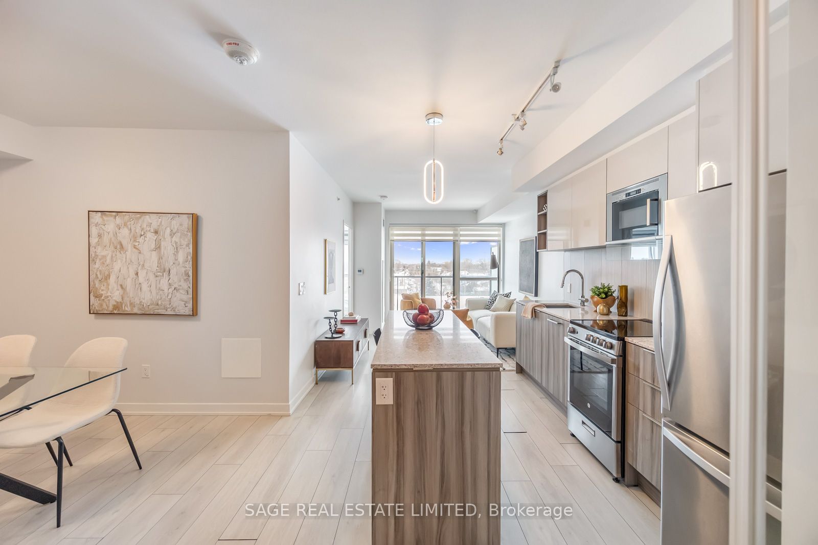 31 Tippett Road 509, Toronto, ON M3H 0C8 photo 3