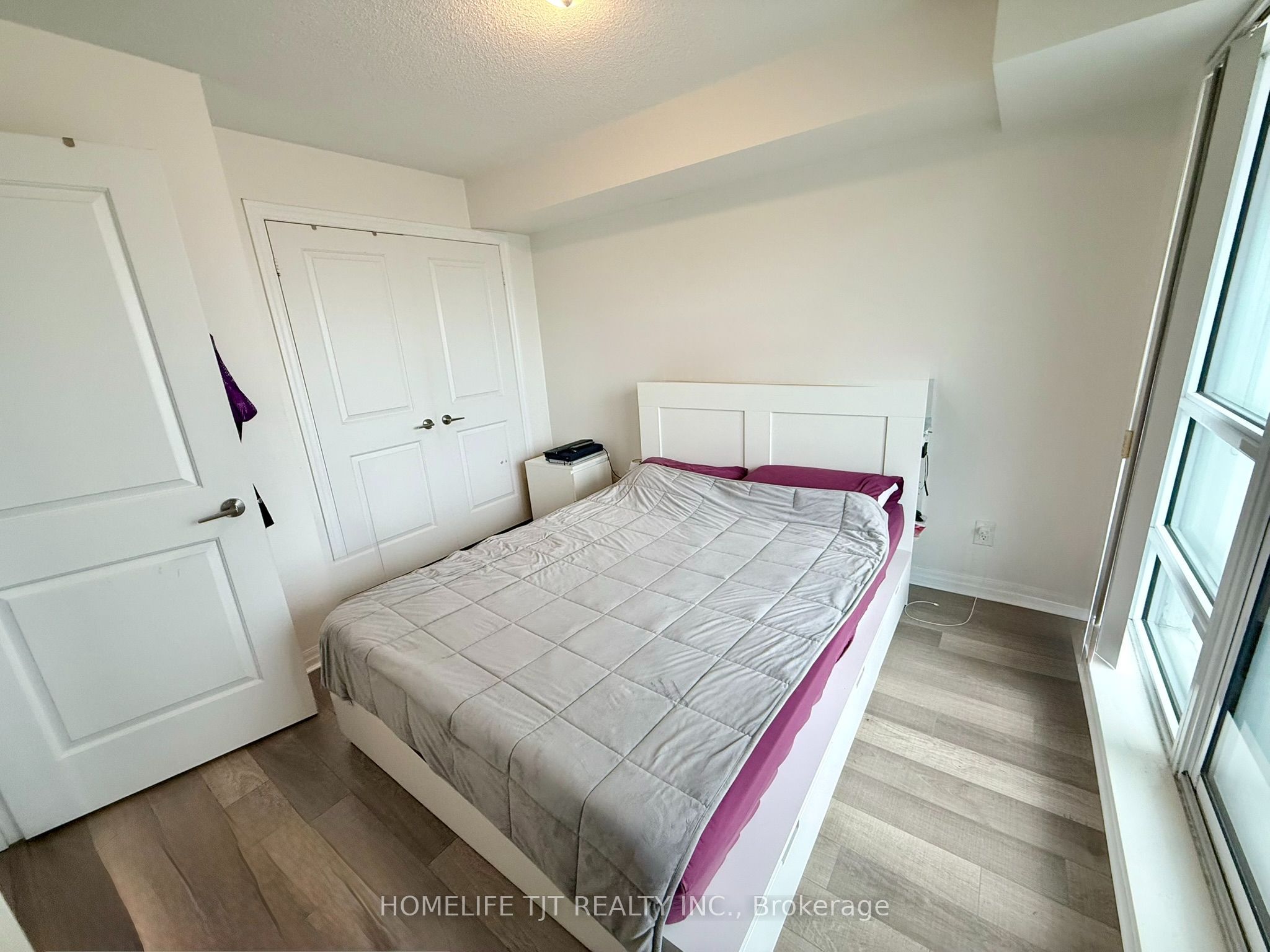 2015 Sheppard Avenue E 601, Toronto, ON M2J 0B3 photo 2