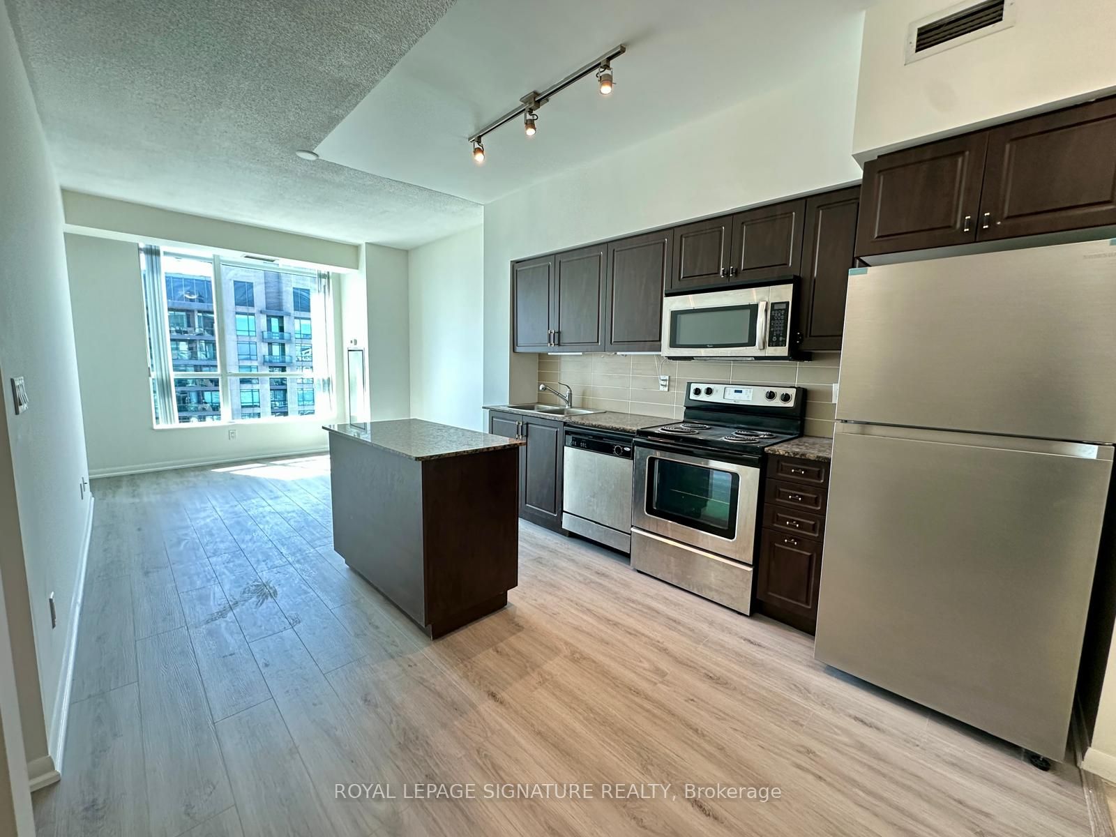 215 Fort York Boulevard 3709, Toronto, ON M5V 4A2 photo 4