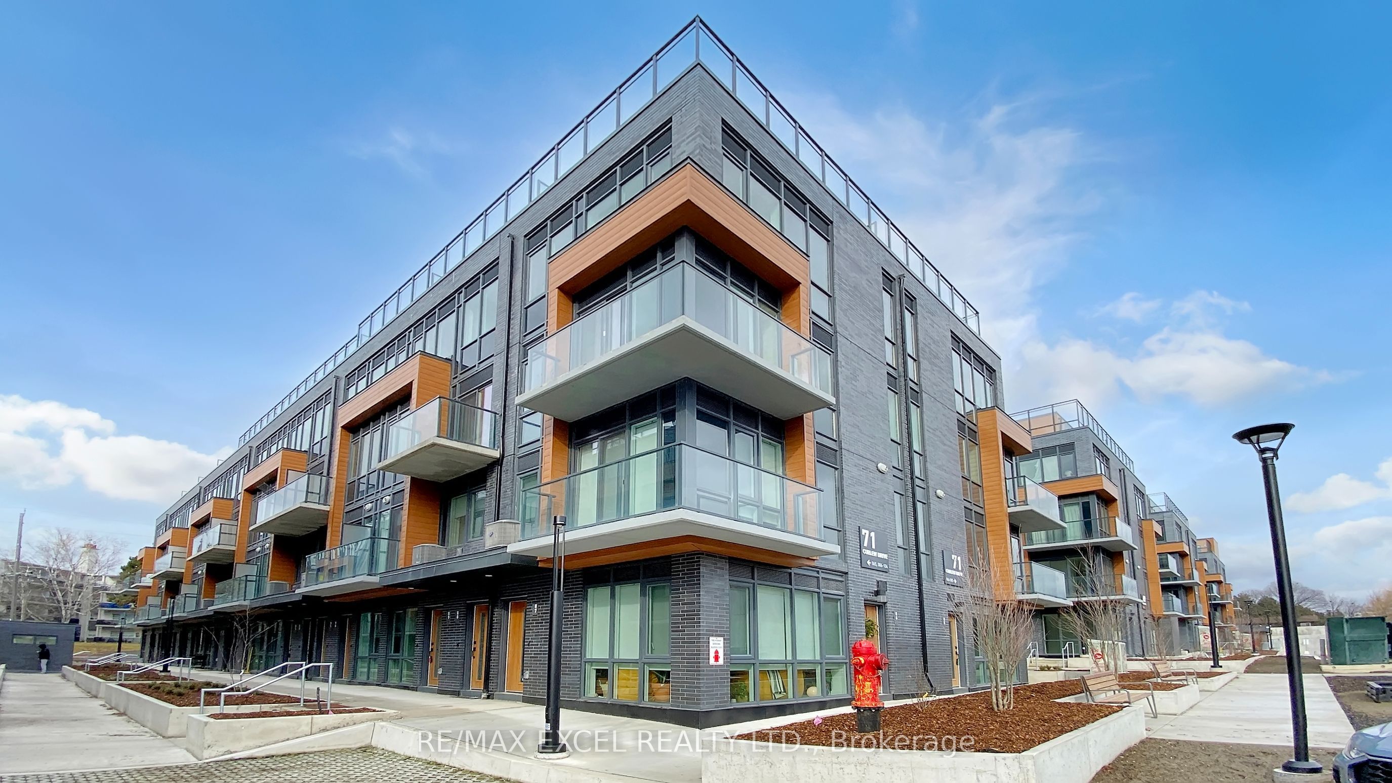 75 Curlew Drive 24, Toronto, ON M3A 0A9