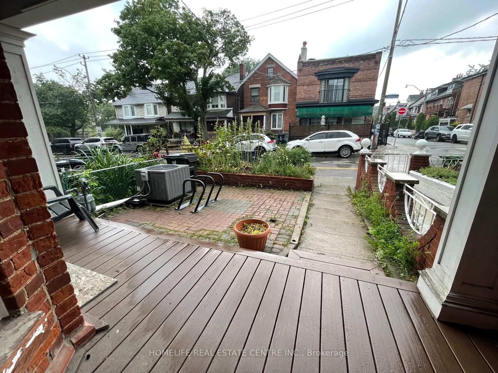 169 Gladstone Avenue, Toronto, ON M6J 3L3 photo 3