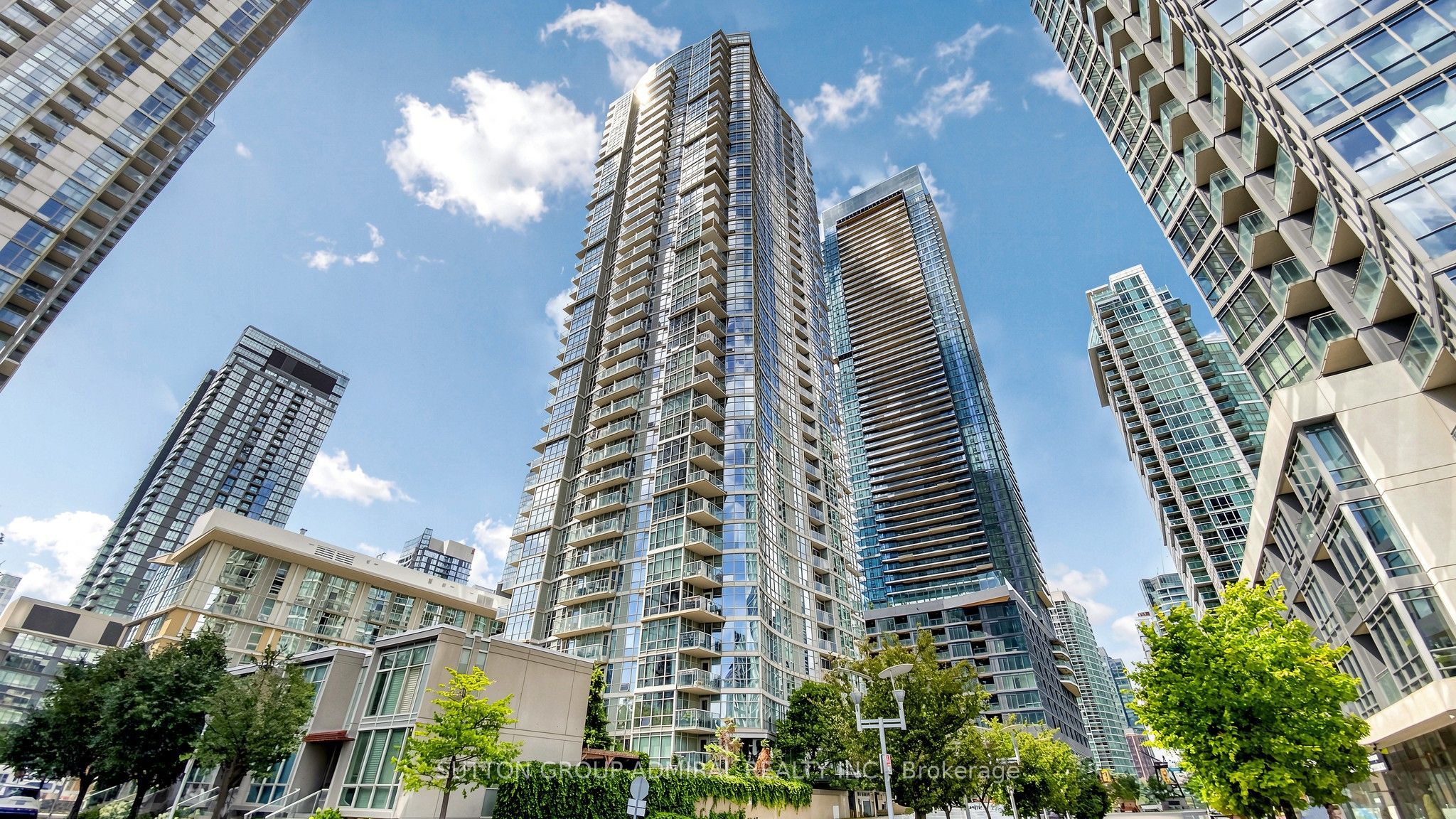 10 Navy Wharf Court 3601, Toronto, ON M5V 3V2 photo 2