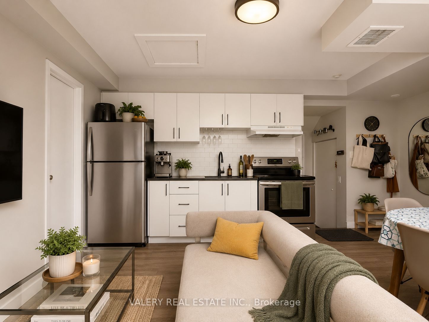 205 Gerrard Street E 8, Toronto, ON M5A 2E7 photo 5