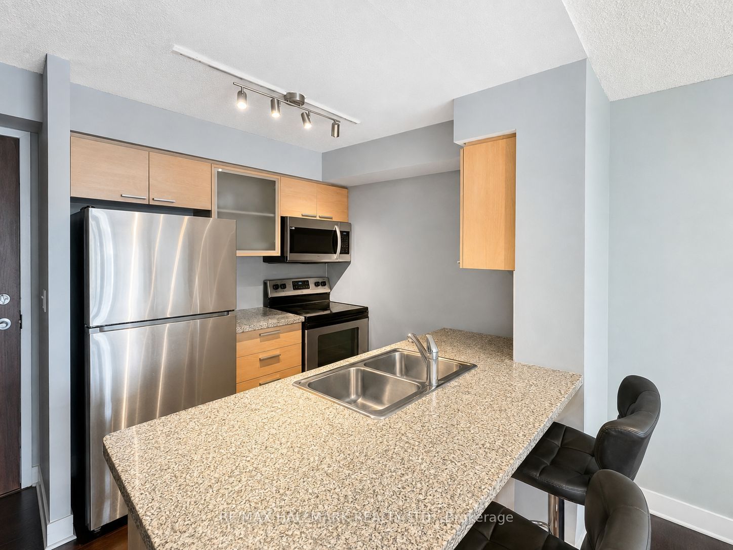 18 Harrison Garden Boulevard 1907, Toronto, ON M2N 7J7 photo 3