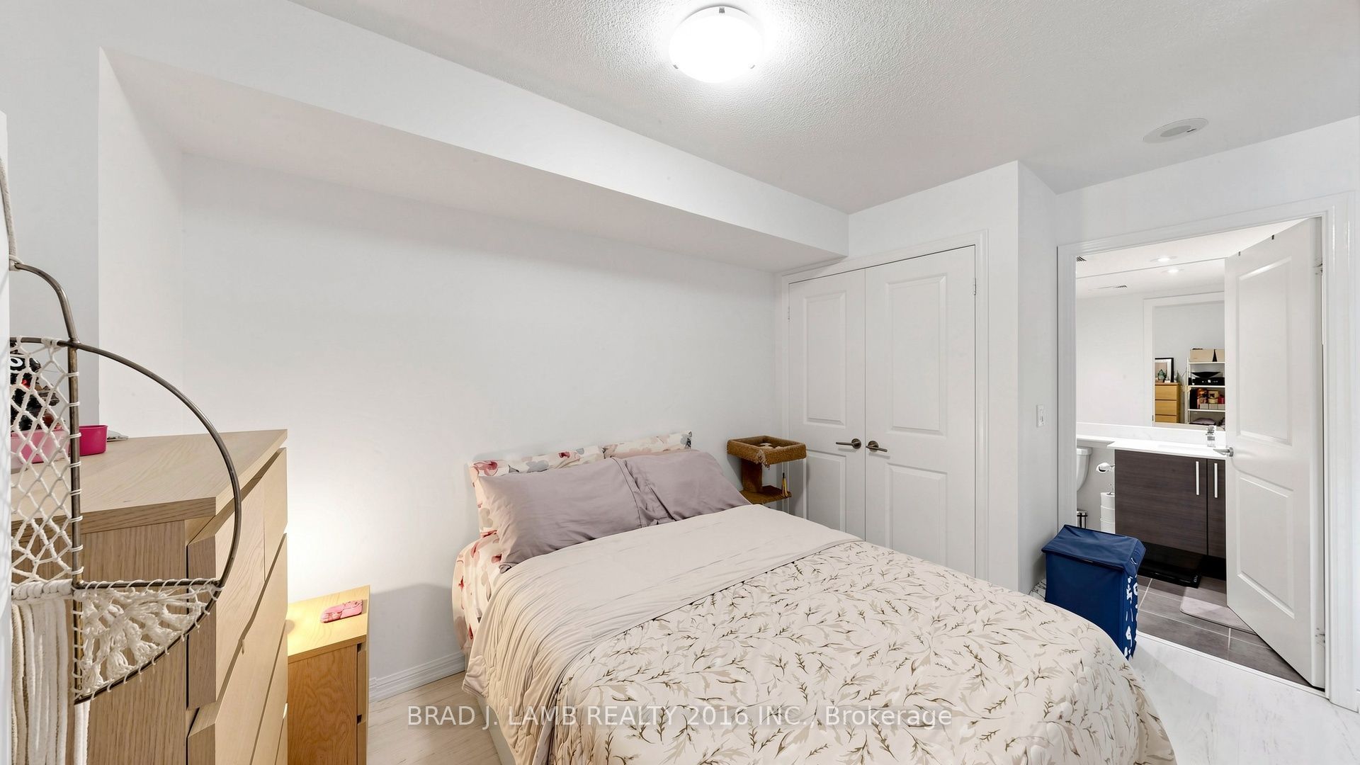 65 East Liberty Street 414, Toronto, ON M6K 3R2 photo 5