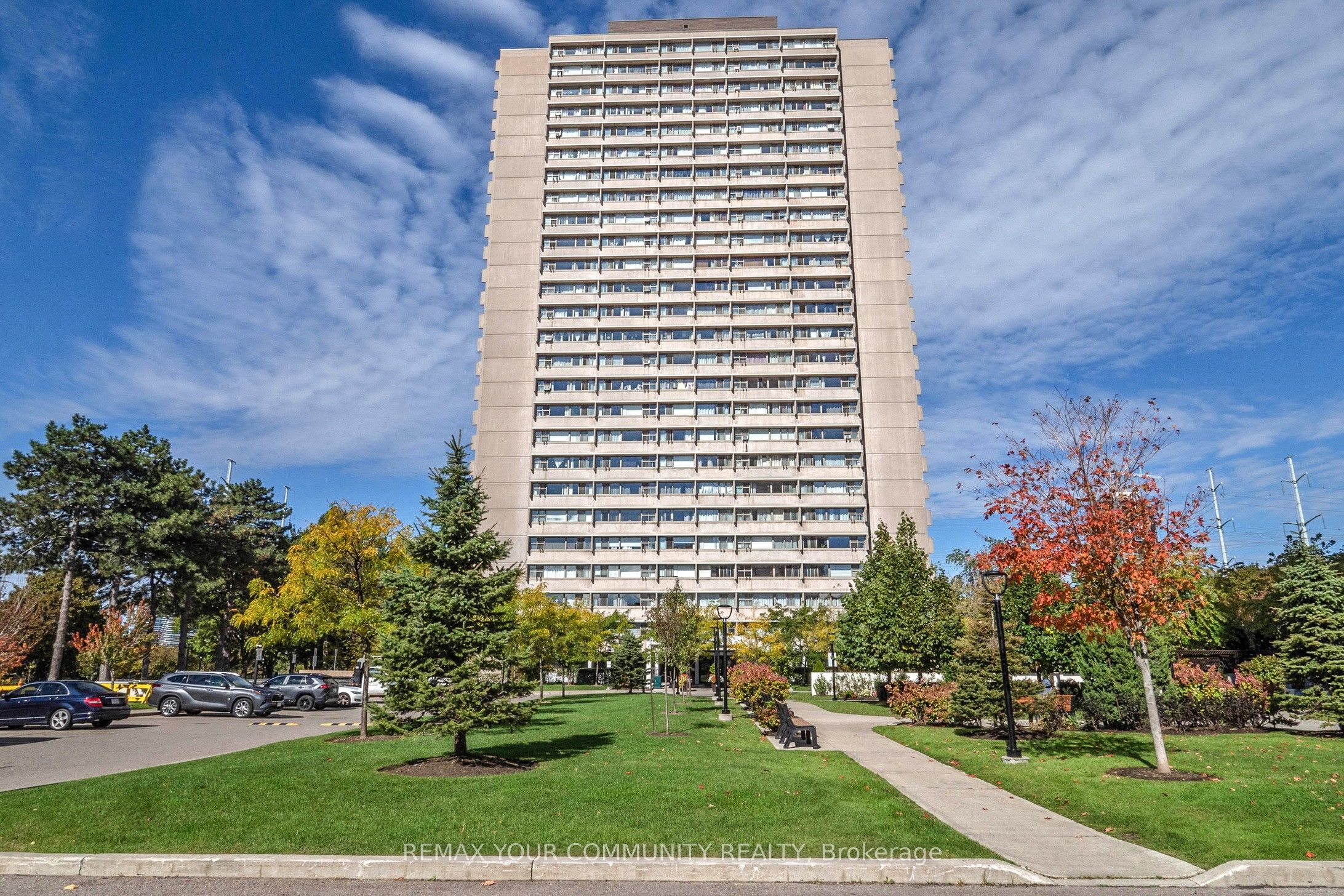 735 Don Mills Road 2108, Toronto, ON M3C 1T1