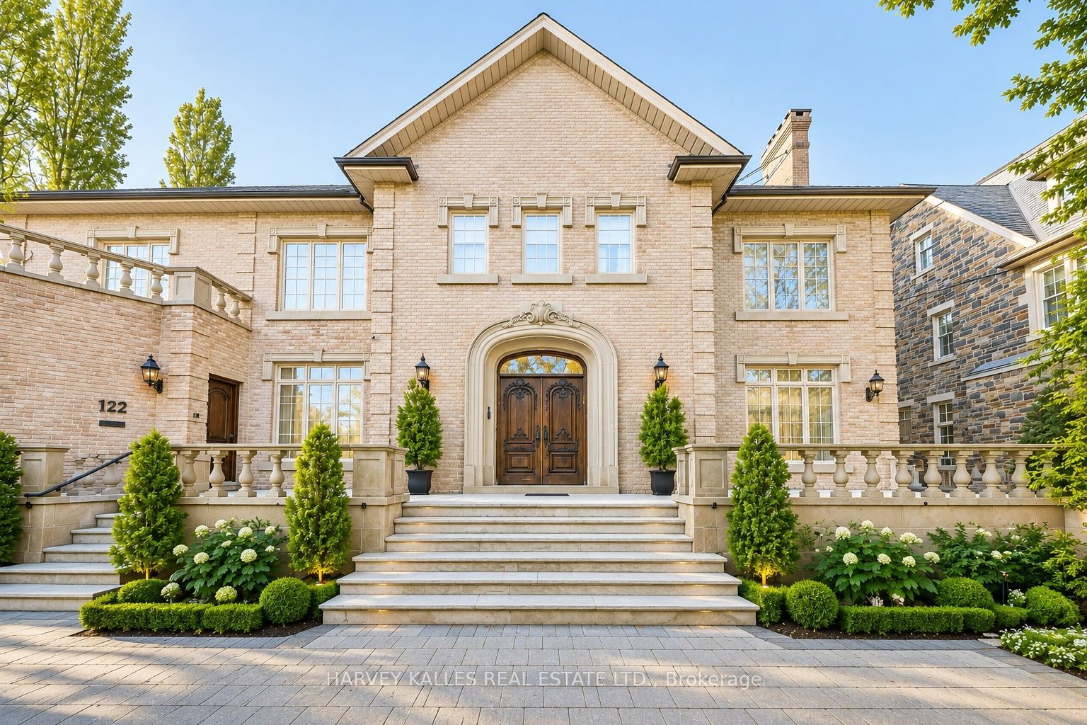 122 Dunvegan Road, Toronto, ON M4V 2R3 photo 2