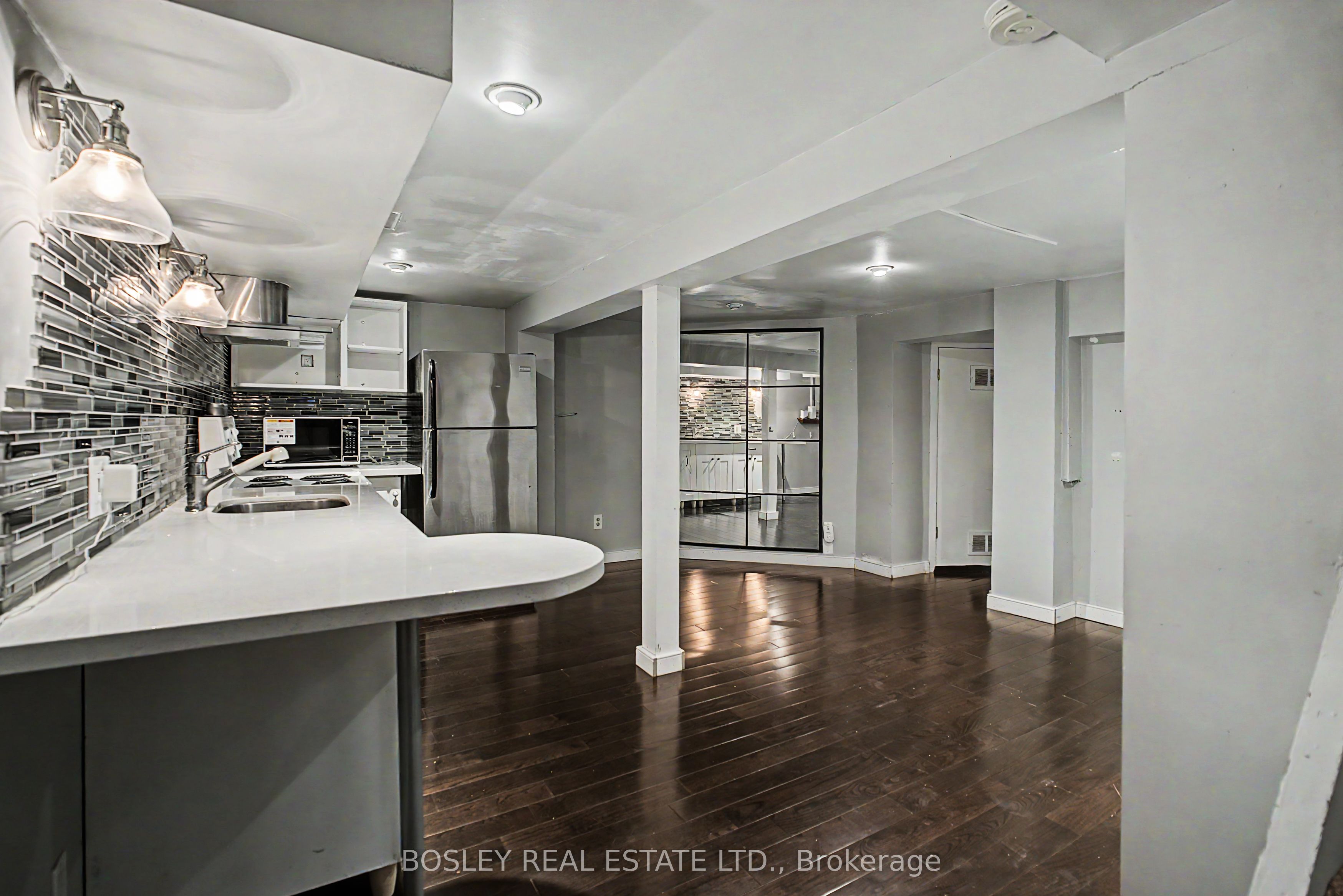 254 Broadway Avenue Lower, Toronto, ON M4P 1V9