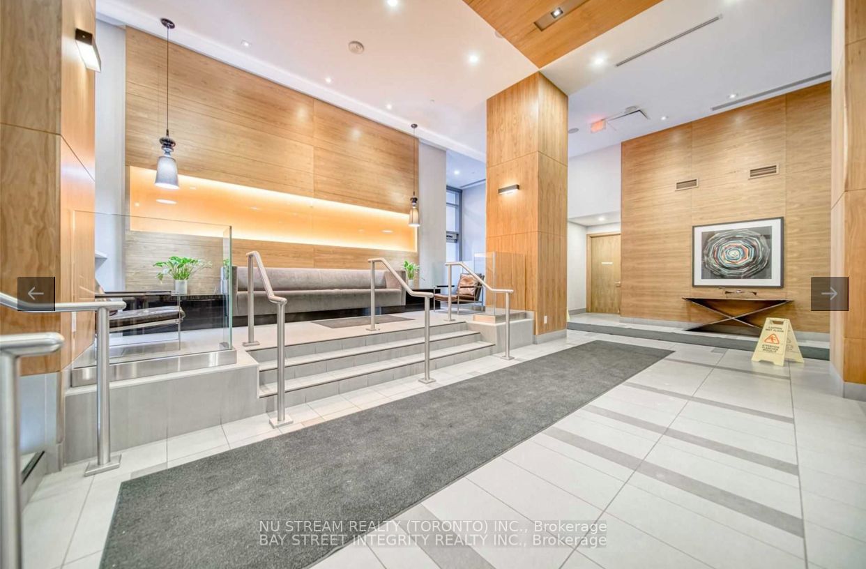 295 Adelaide Street W 4107, Toronto, ON M5V 0L4 photo 2