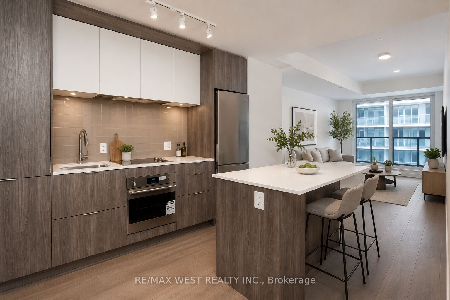 35 Tubman Avenue W 1117, Toronto, ON M5A 0T1 photo 2