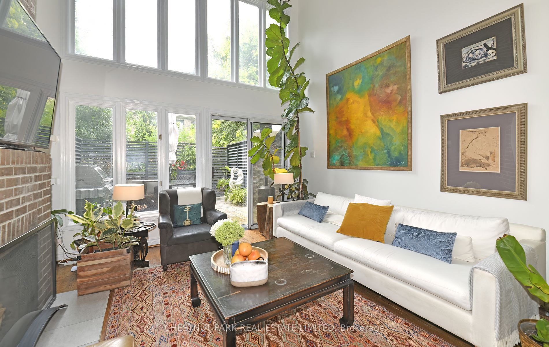 58 Alcorn Avenue, Toronto, ON M4V 1E4 photo 2
