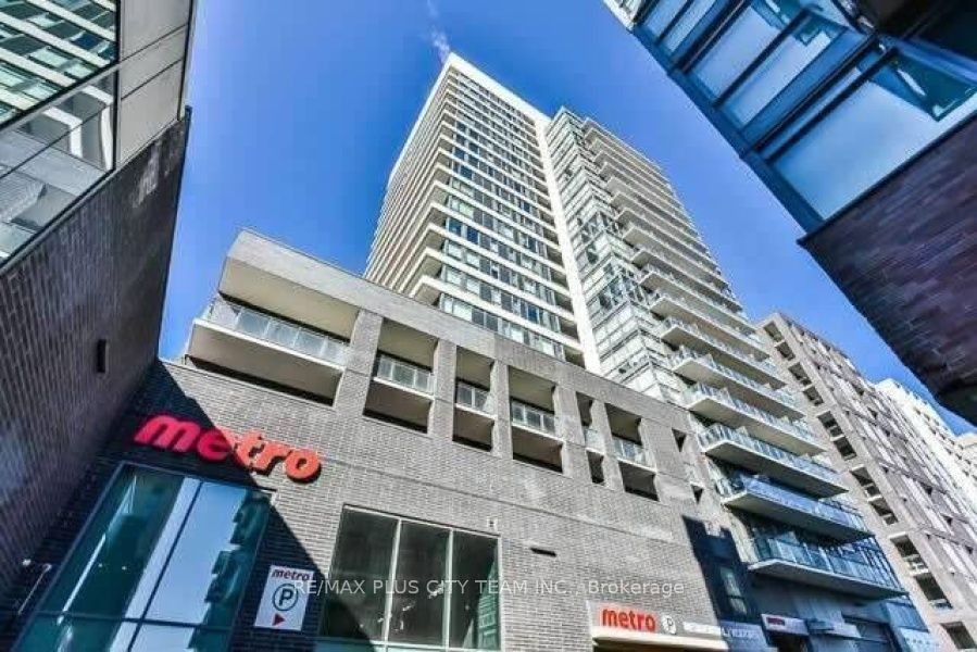 20 Minowan Miikan Lane 1031, Toronto, ON M6J 0E5