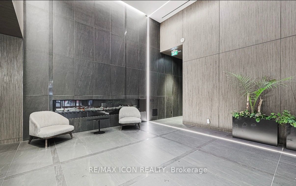 181 Dundas Street E 1001, Toronto, ON M5A 0N5 photo 3