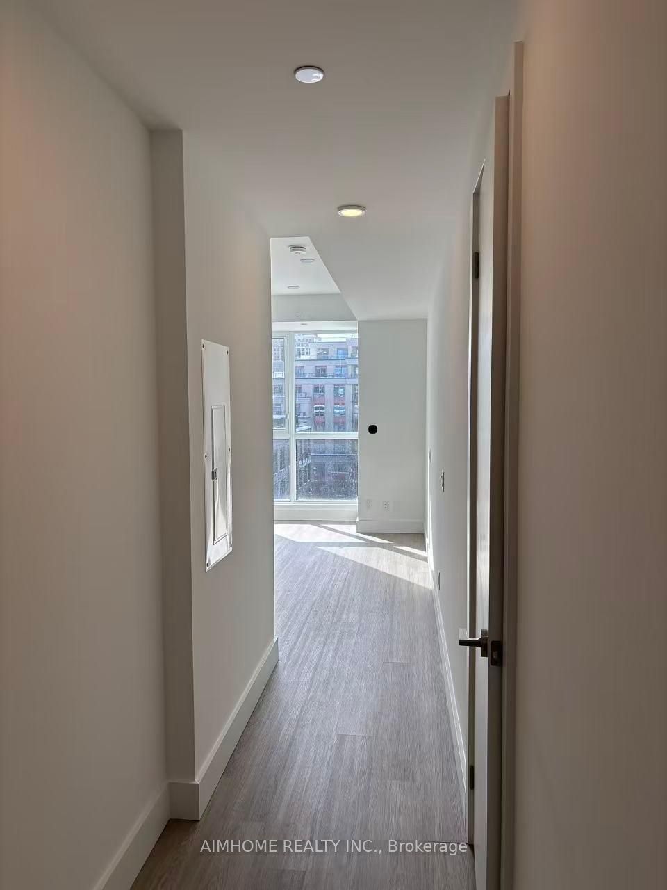 6 Greenbriar Road 510, Toronto, ON M2K 0H6 photo 3