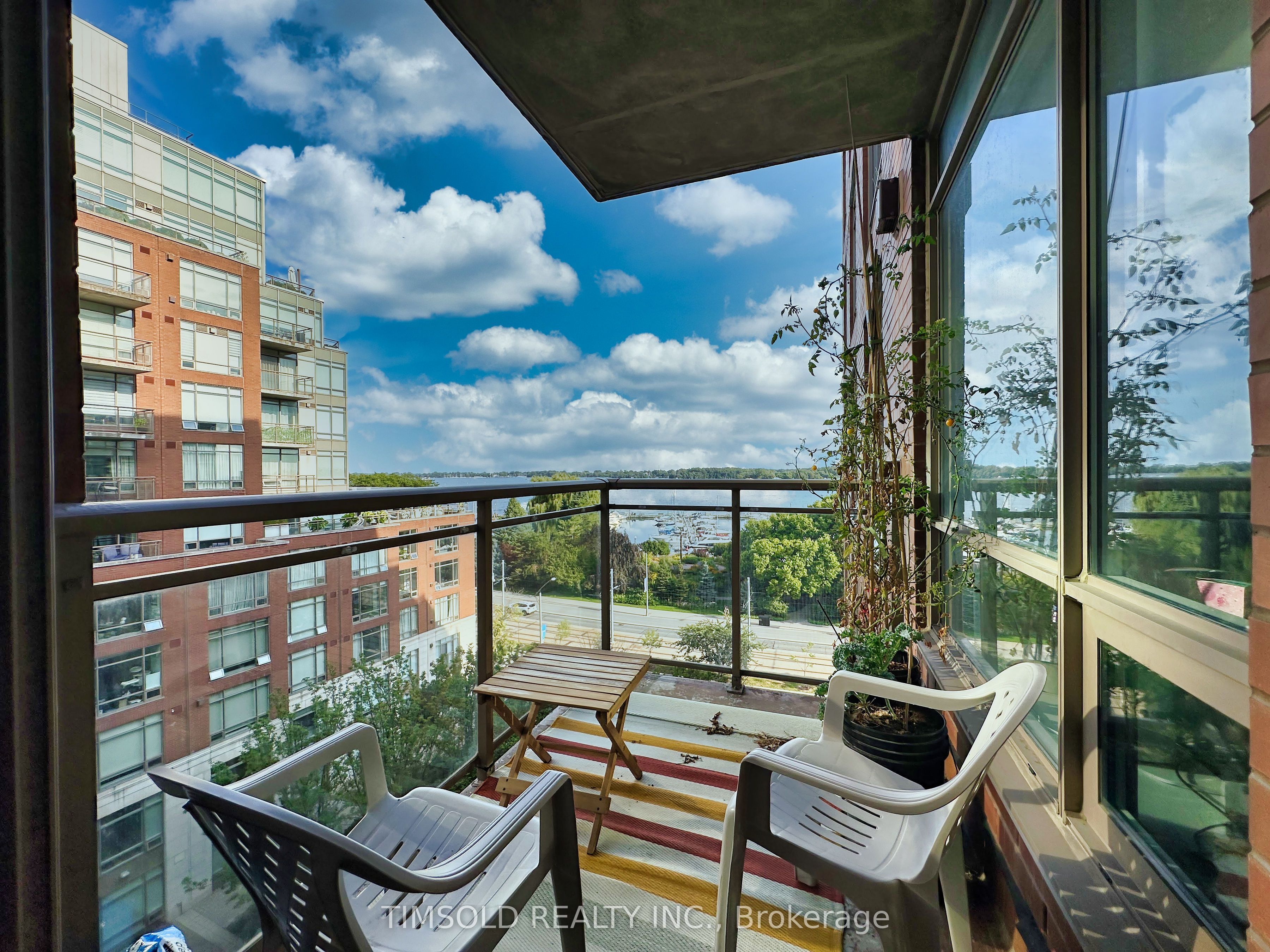500 Queens Quay W 708W, Toronto, ON M5V 3K8