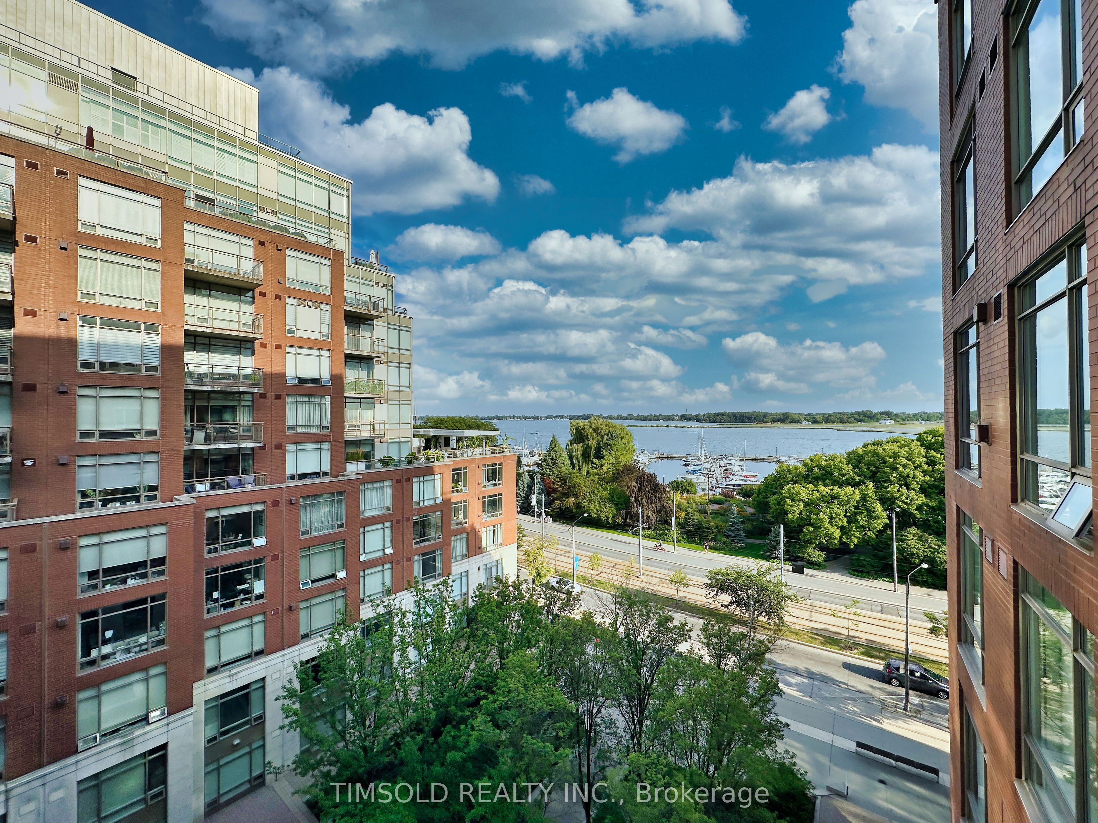 500 Queens Quay W 708W, Toronto, ON M5V 3K8 photo 2