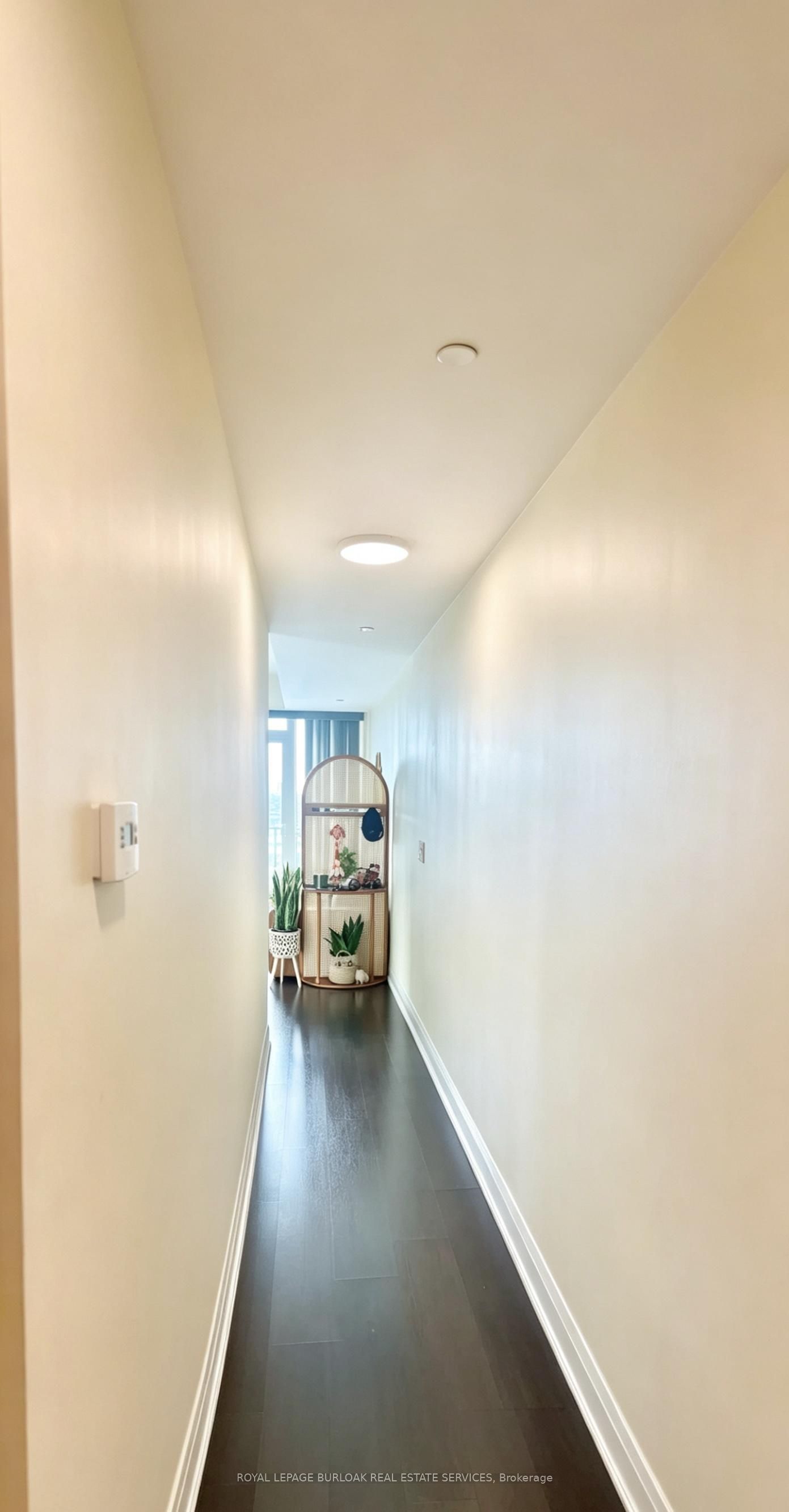 160 Vanderhoof Avenue 1208, Toronto, ON M5R 2H8 photo 2