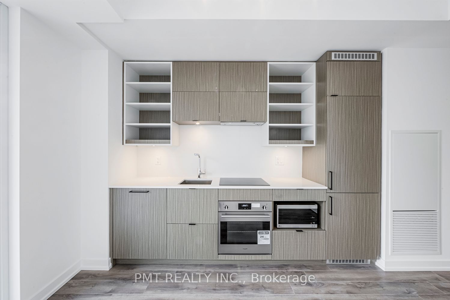 20 Edward Street 1901, Toronto, ON M5G 0C5 photo 5