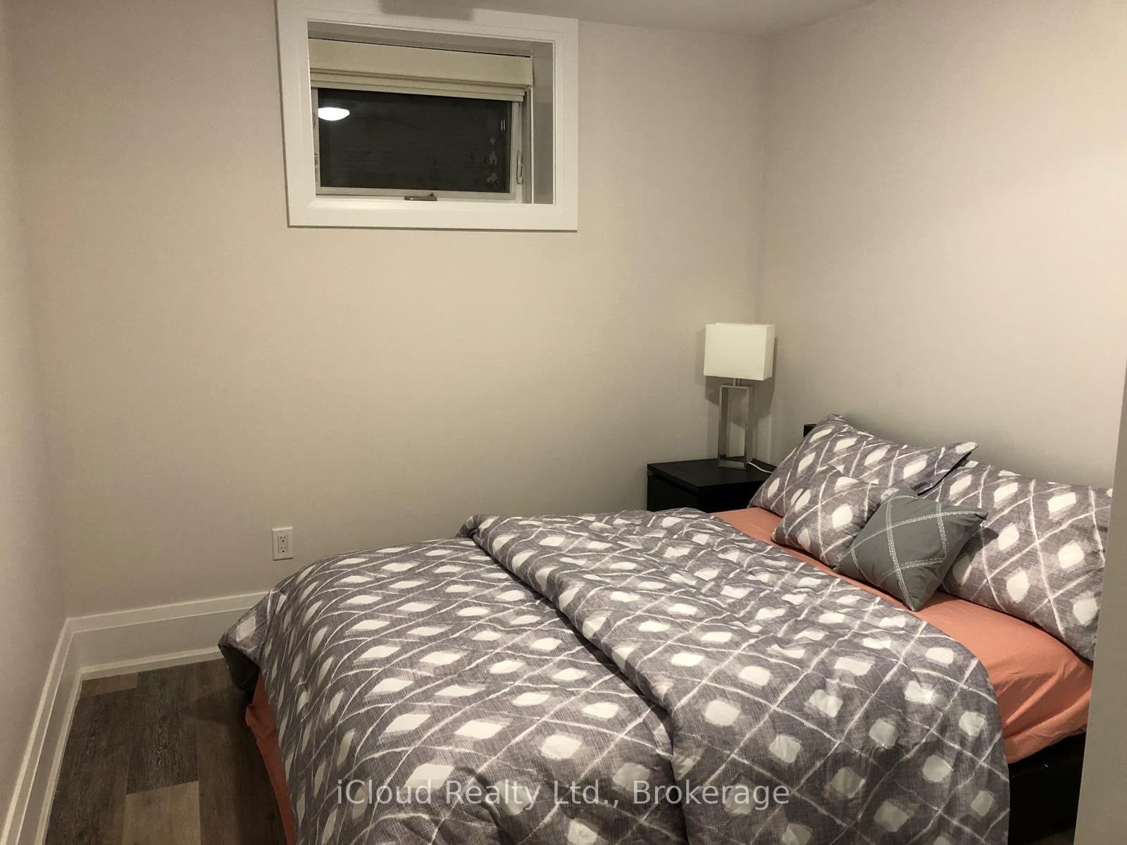 154 Delhi Avenue Bsmt, Toronto, ON M3H 1A6 photo 5