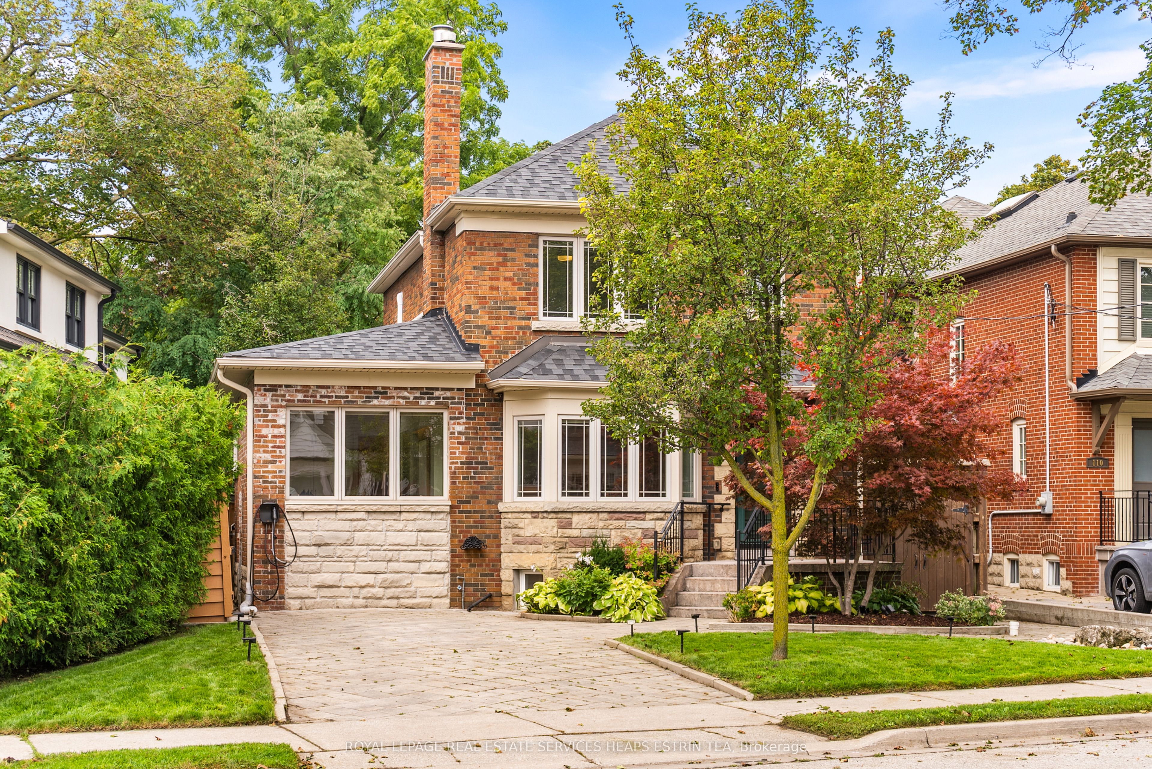 112 Southvale Drive, Toronto, ON M4G 1G7