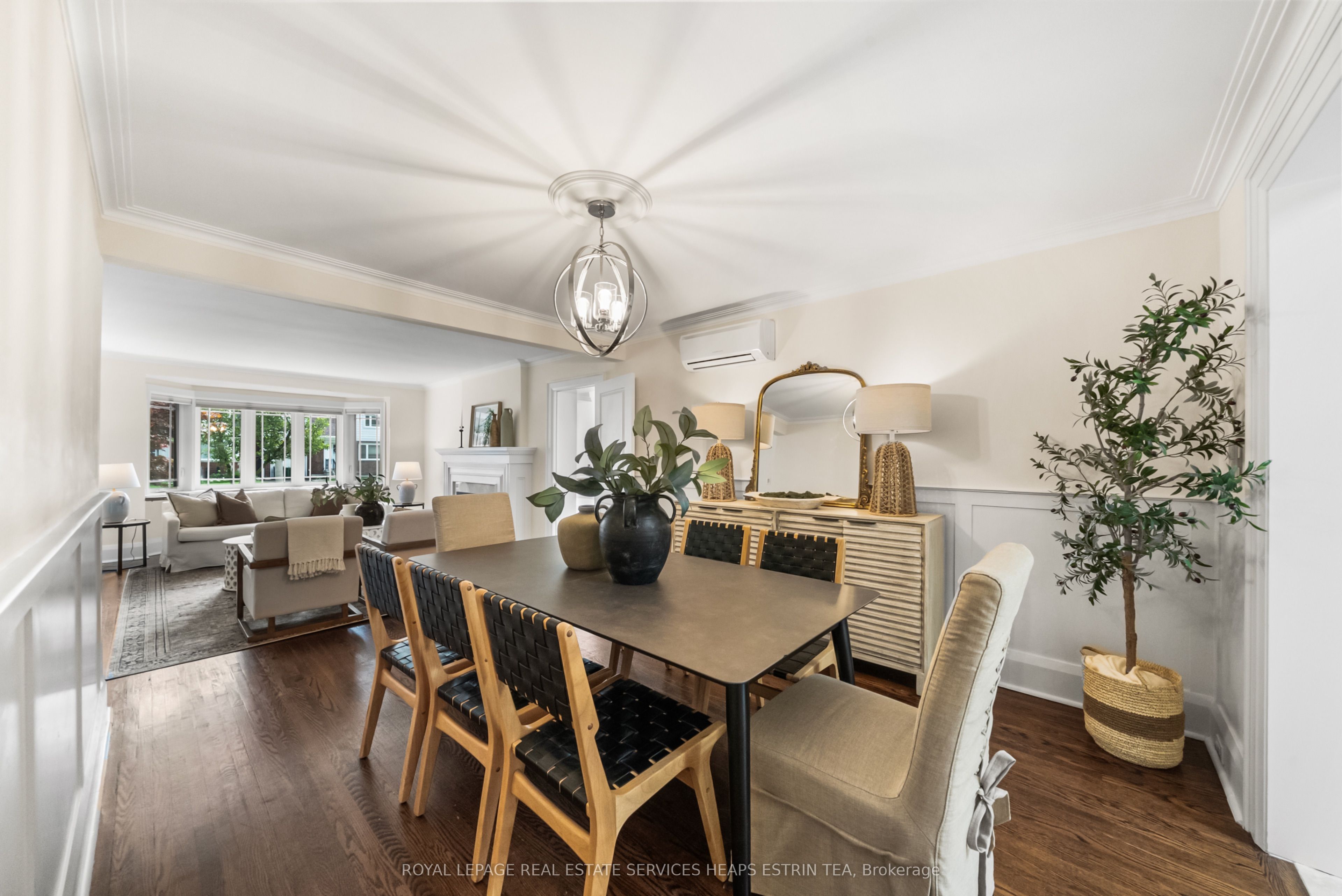 112 Southvale Drive, Toronto, ON M4G 1G7 photo 5