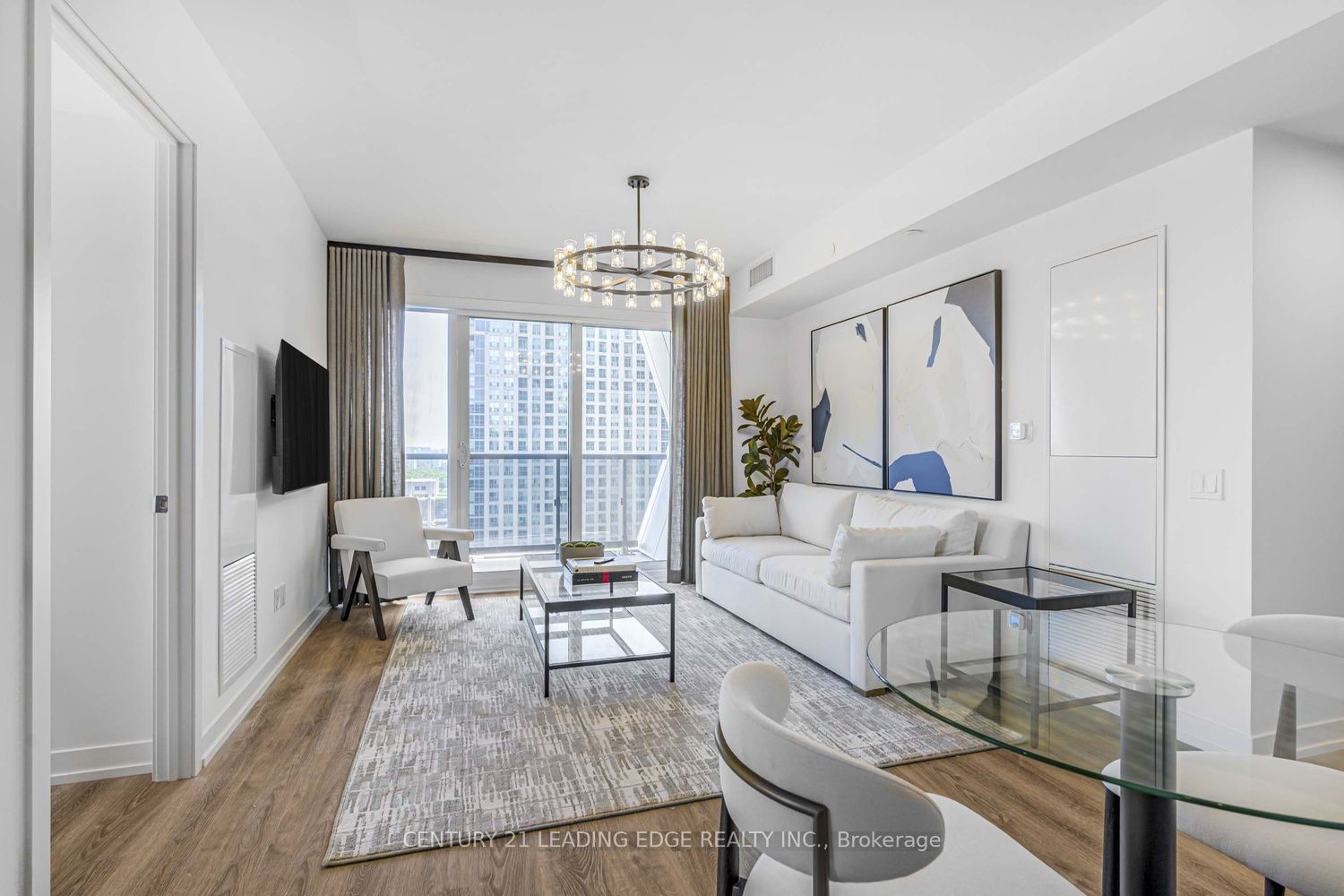 771 Yonge Street 2606, Toronto, ON M4W 0B8 photo 3