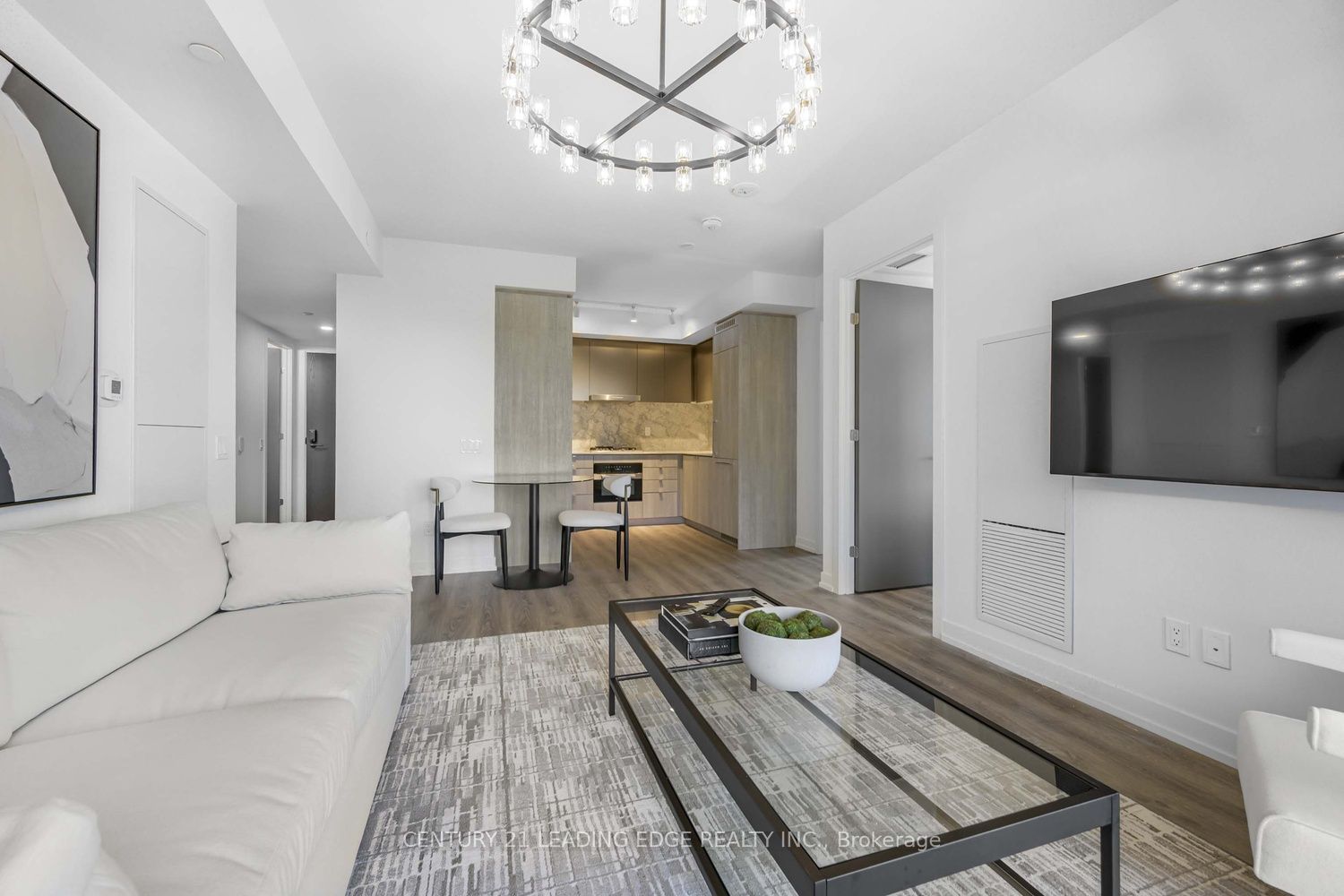 771 Yonge Street 2606, Toronto, ON M4W 0B8 photo 5