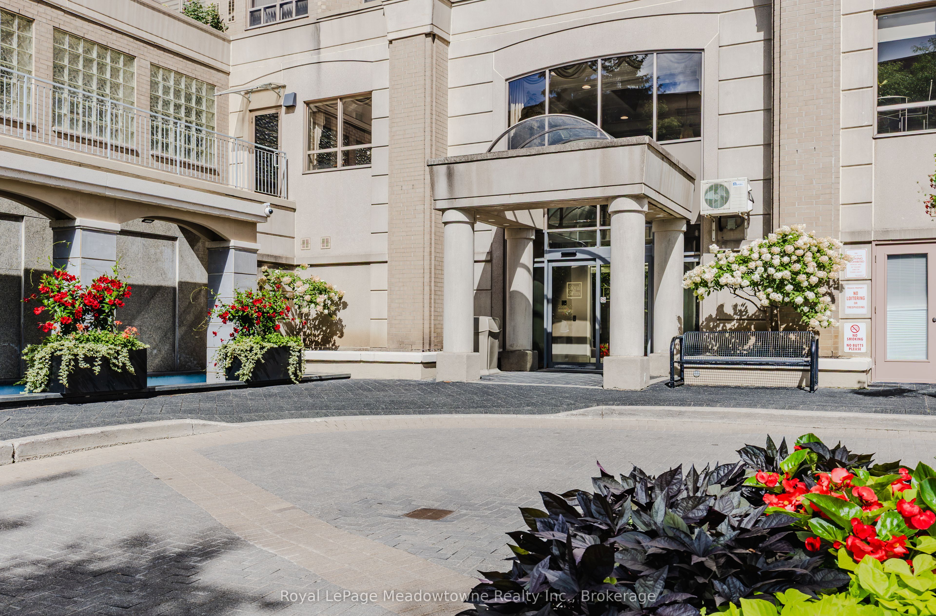 5418 Yonge Street 1016, Toronto, ON M2N 6X4 photo 5