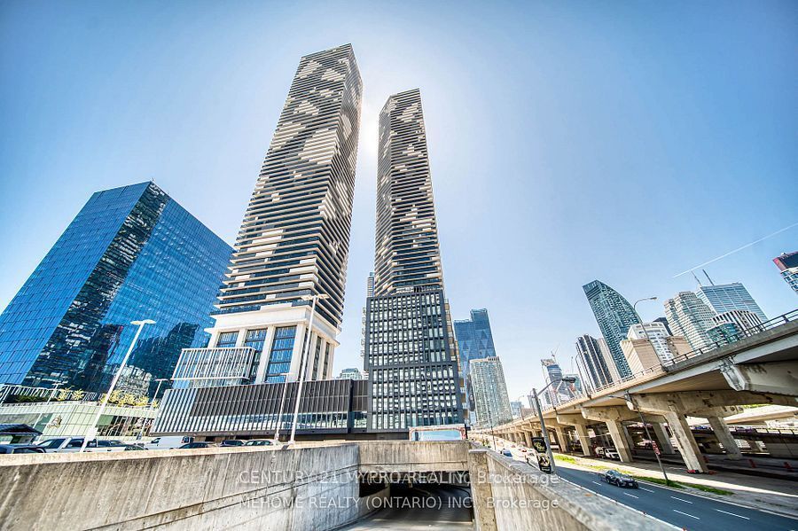 55 Cooper Street 4208, Toronto, ON M5E 0G1 photo 2