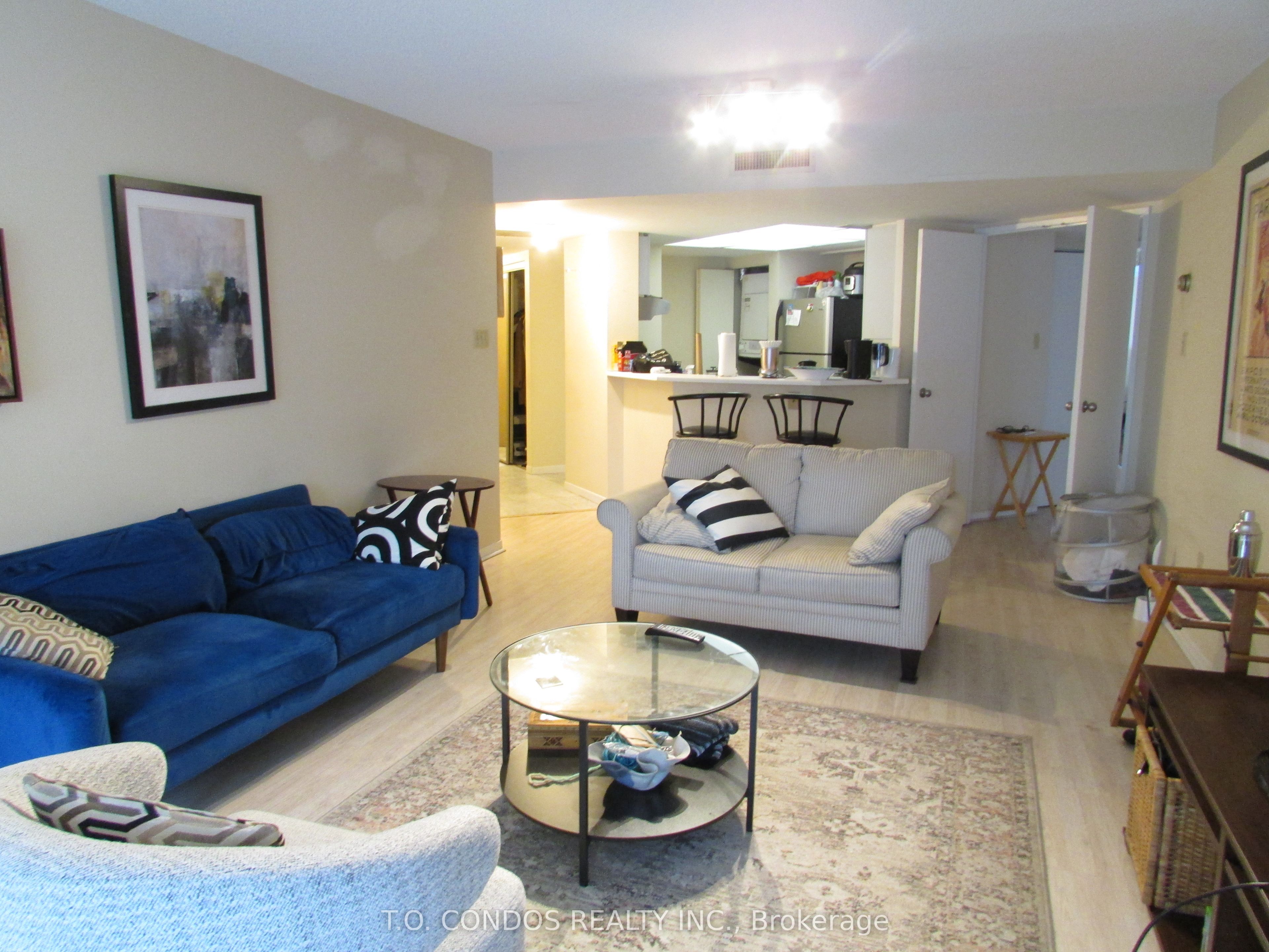 1001 Bay Street 1514, Toronto, ON M5S 3A6 photo 3