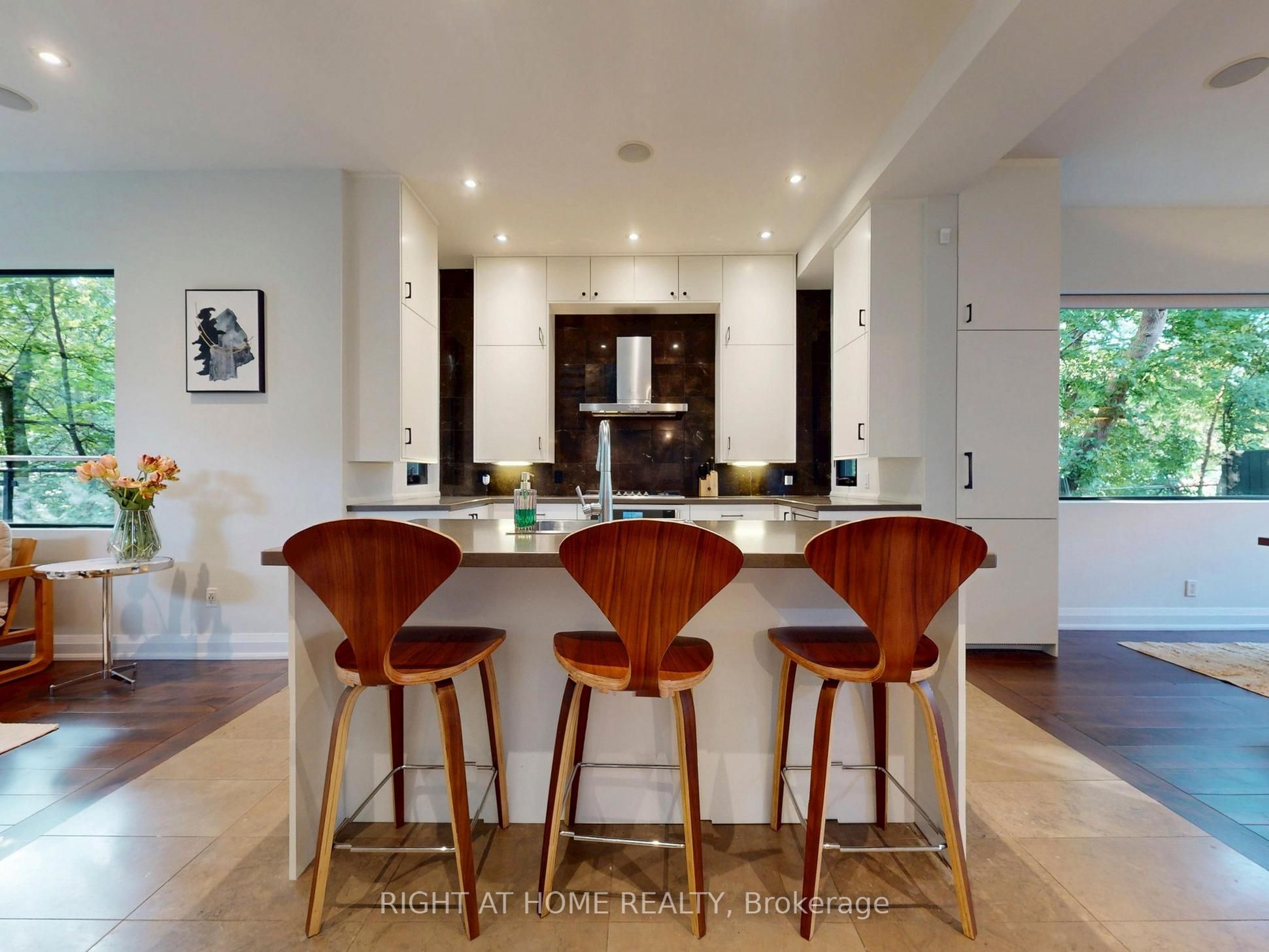 386 Rosewell Avenue, Toronto, ON M4R 2B4 photo 5