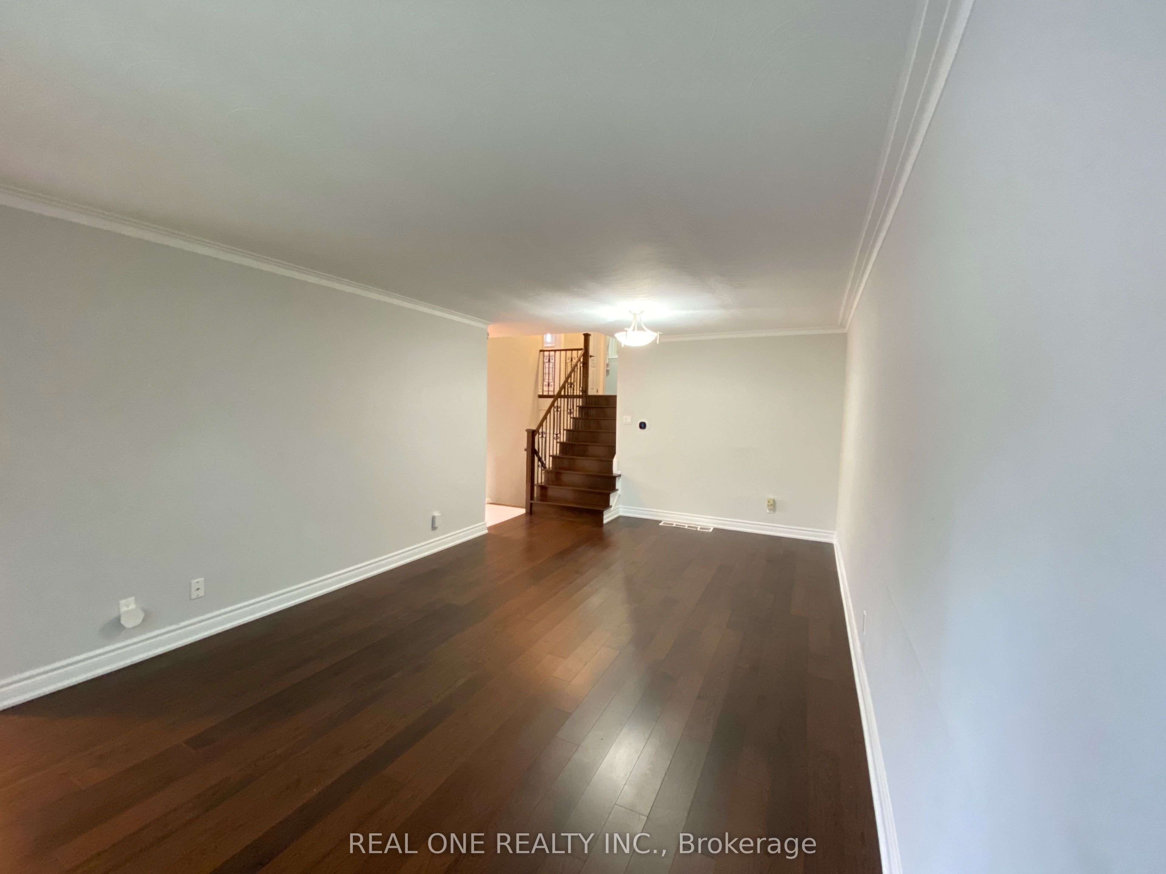 63 Sundial Crescent 2 Bedrooms, Toronto, ON M4A 2J7 photo 5