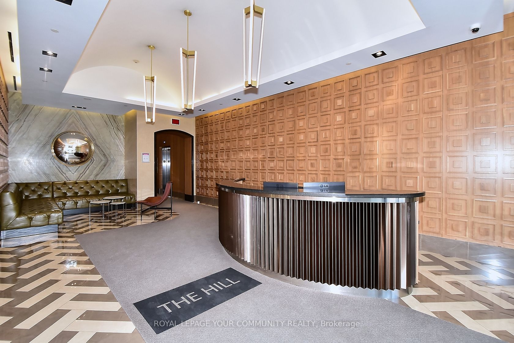 170 Chiltern Hill Road 806, Toronto, ON M6C 0A9 photo 3