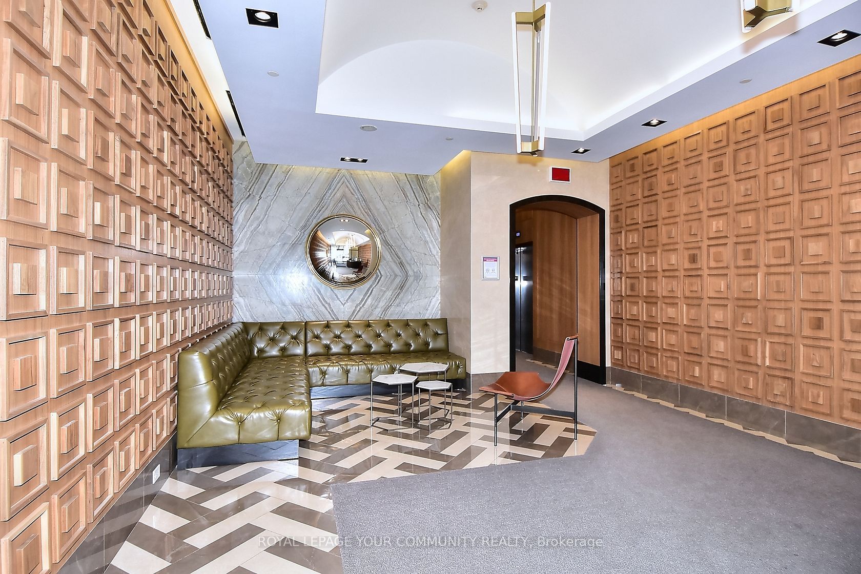 170 Chiltern Hill Road 806, Toronto, ON M6C 0A9 photo 4